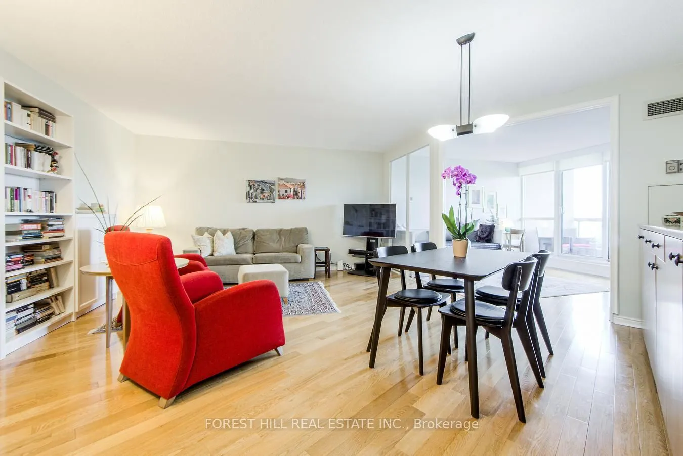 10 Guildwood Parkway, #717