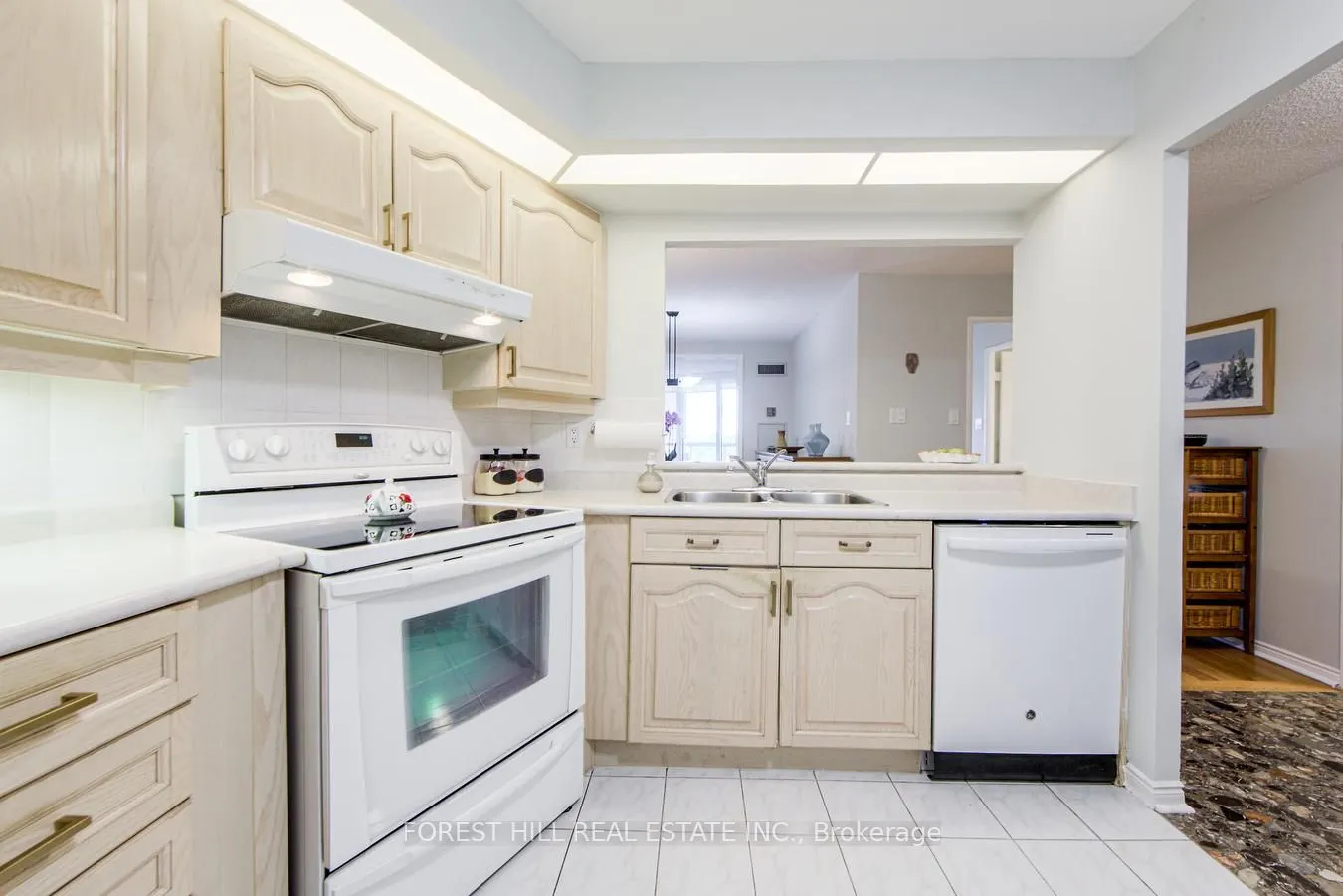 10 Guildwood Parkway, #717