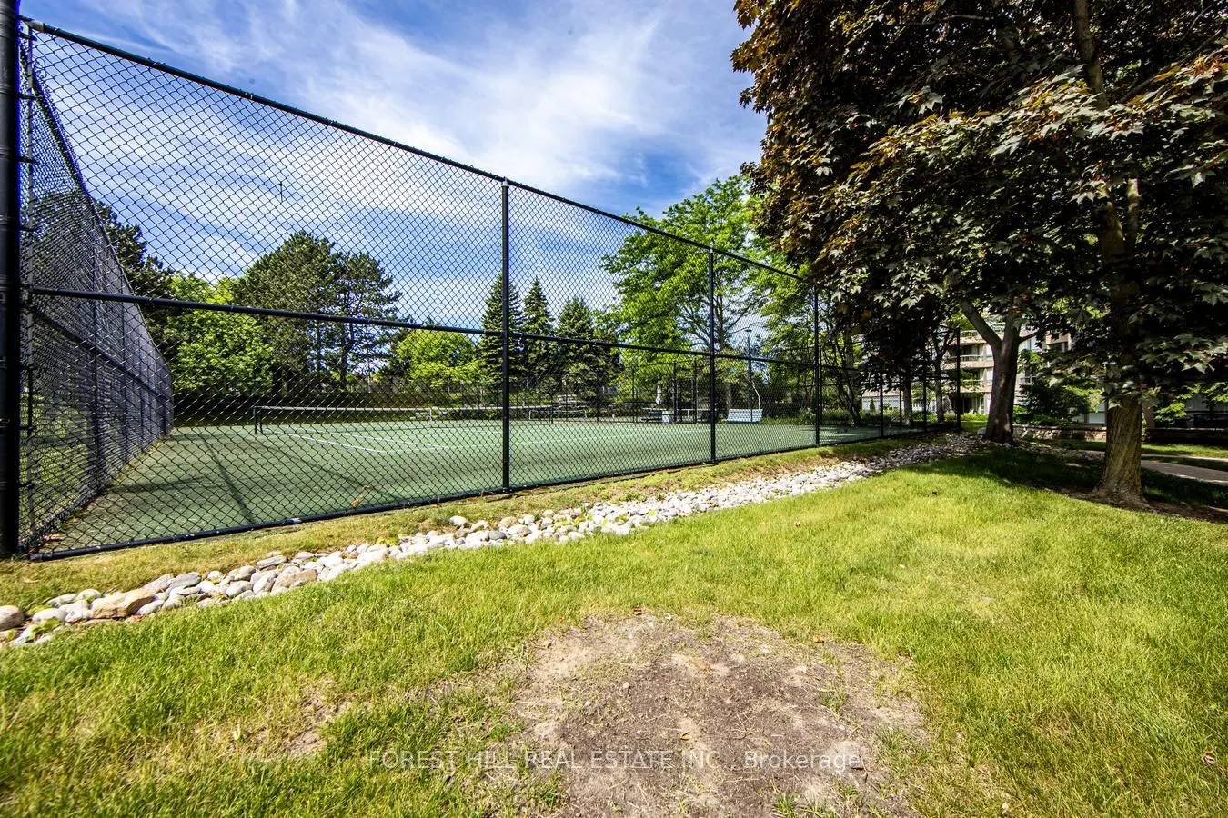 10 Guildwood Parkway, #717