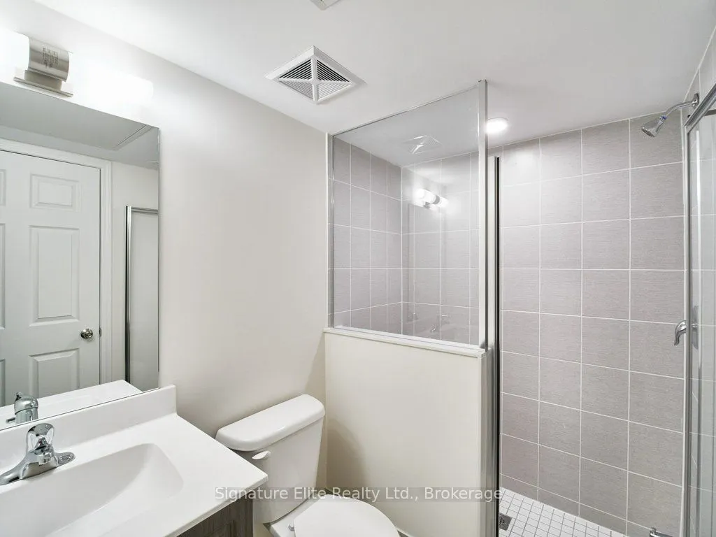 515 Kingbird Grove, #303