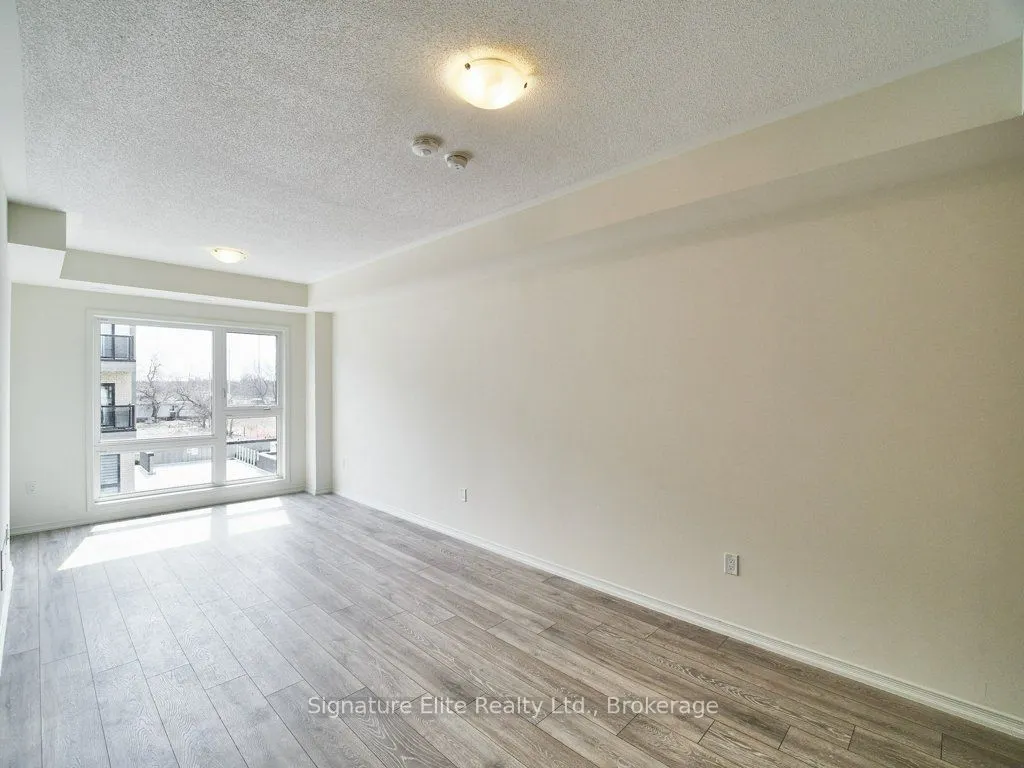 515 Kingbird Grove, #303