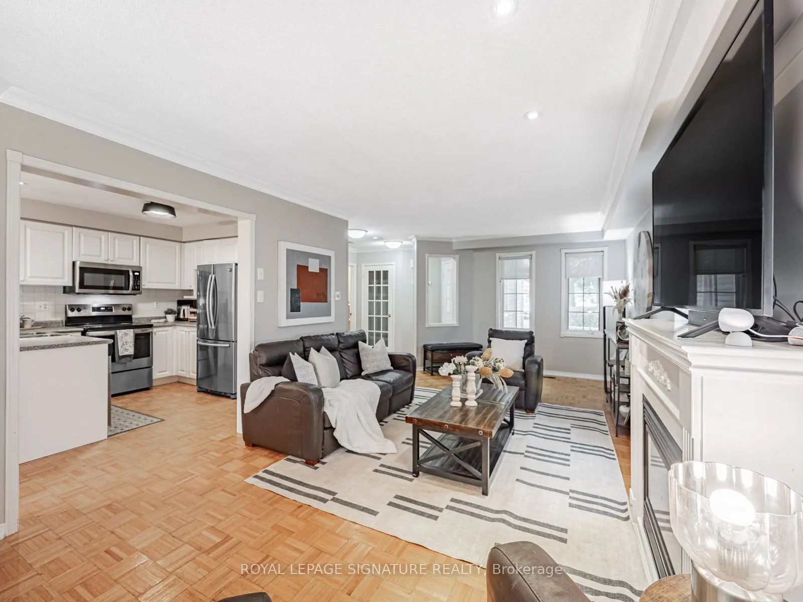 7 Knox Crescent