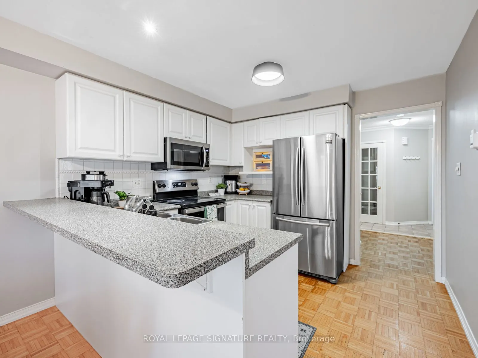 7 Knox Crescent