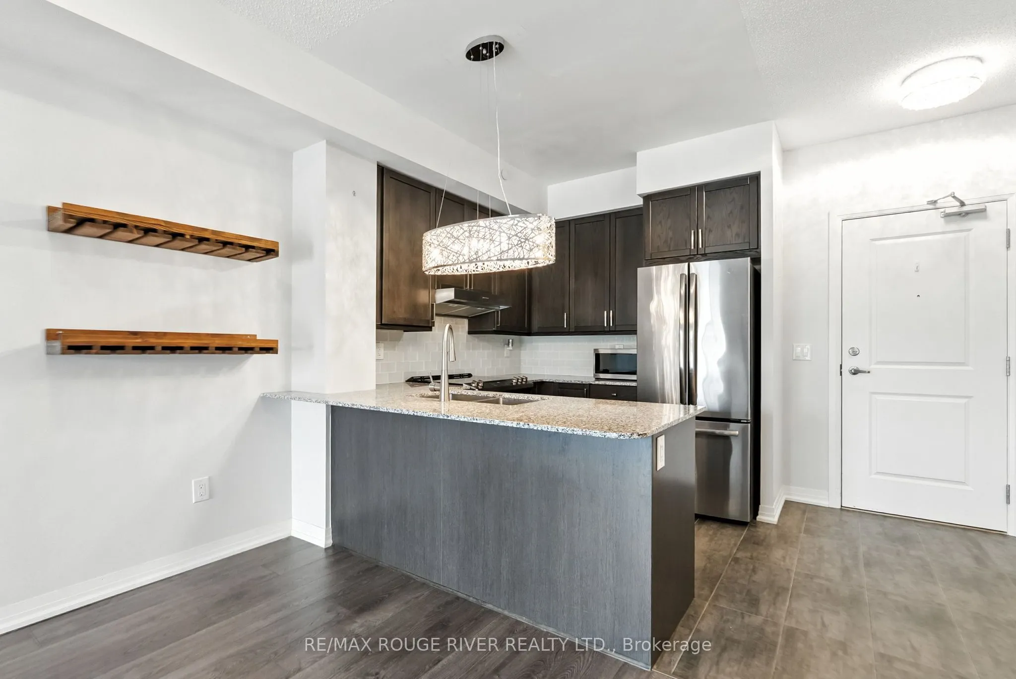 70 Shipway Avenue, #206