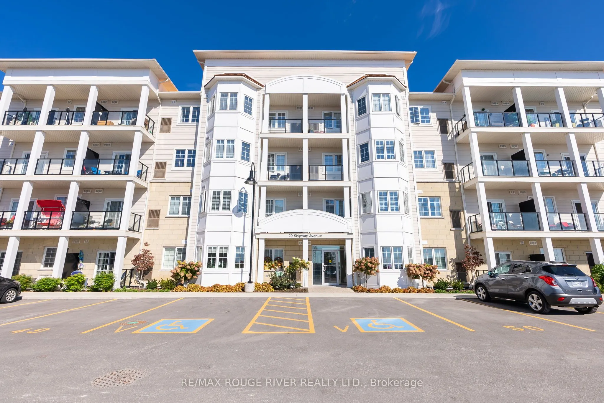 70 Shipway Avenue, #206