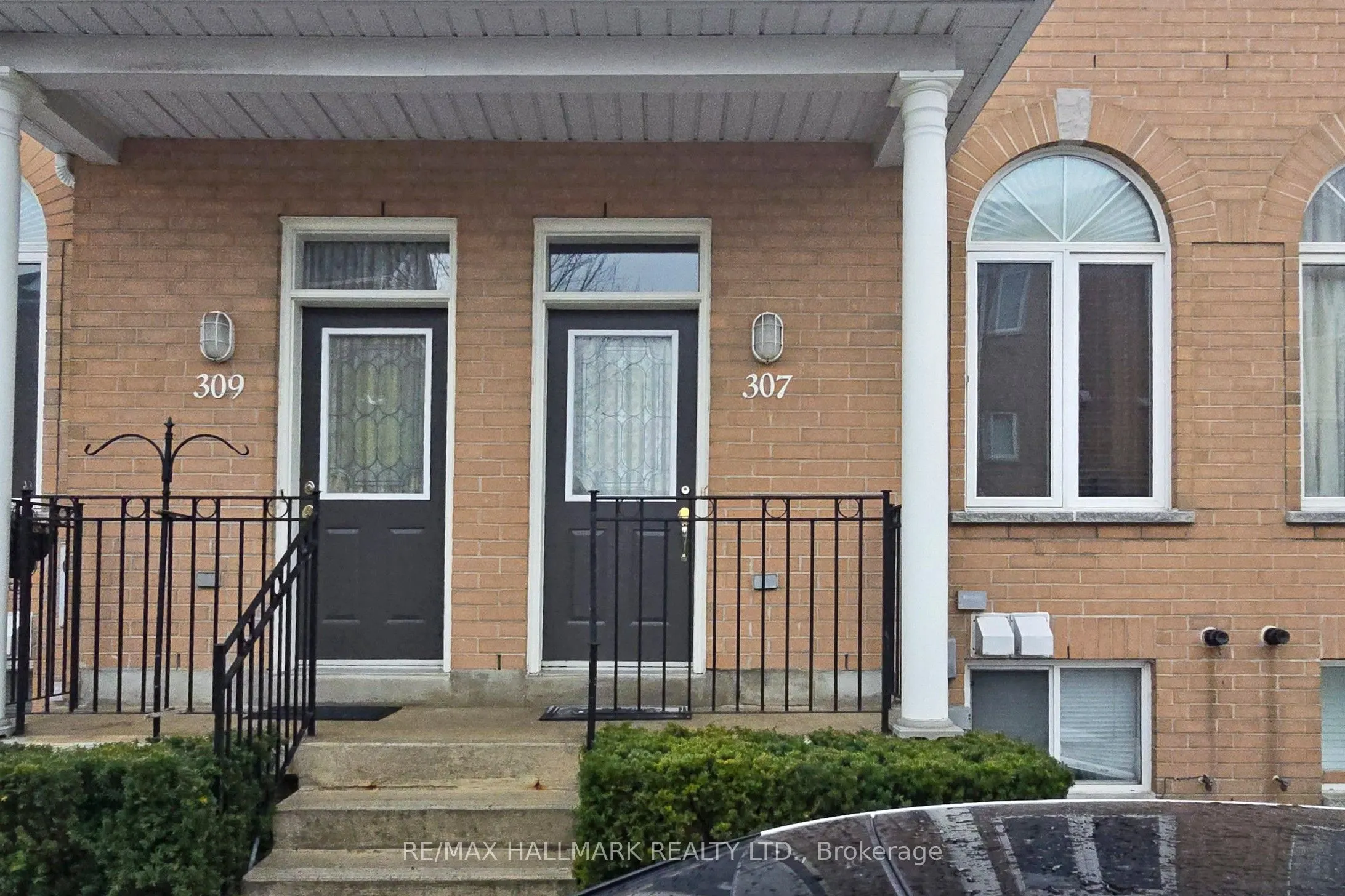 83 Mondeo Drive, #307