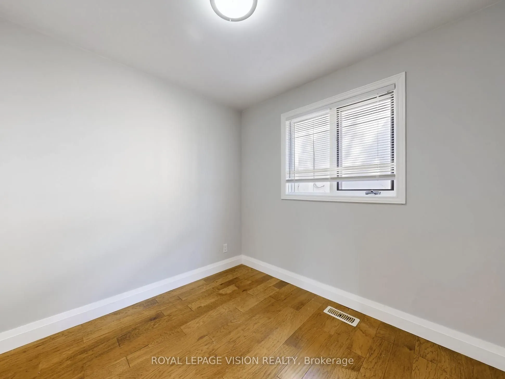 27 Westcroft Drive