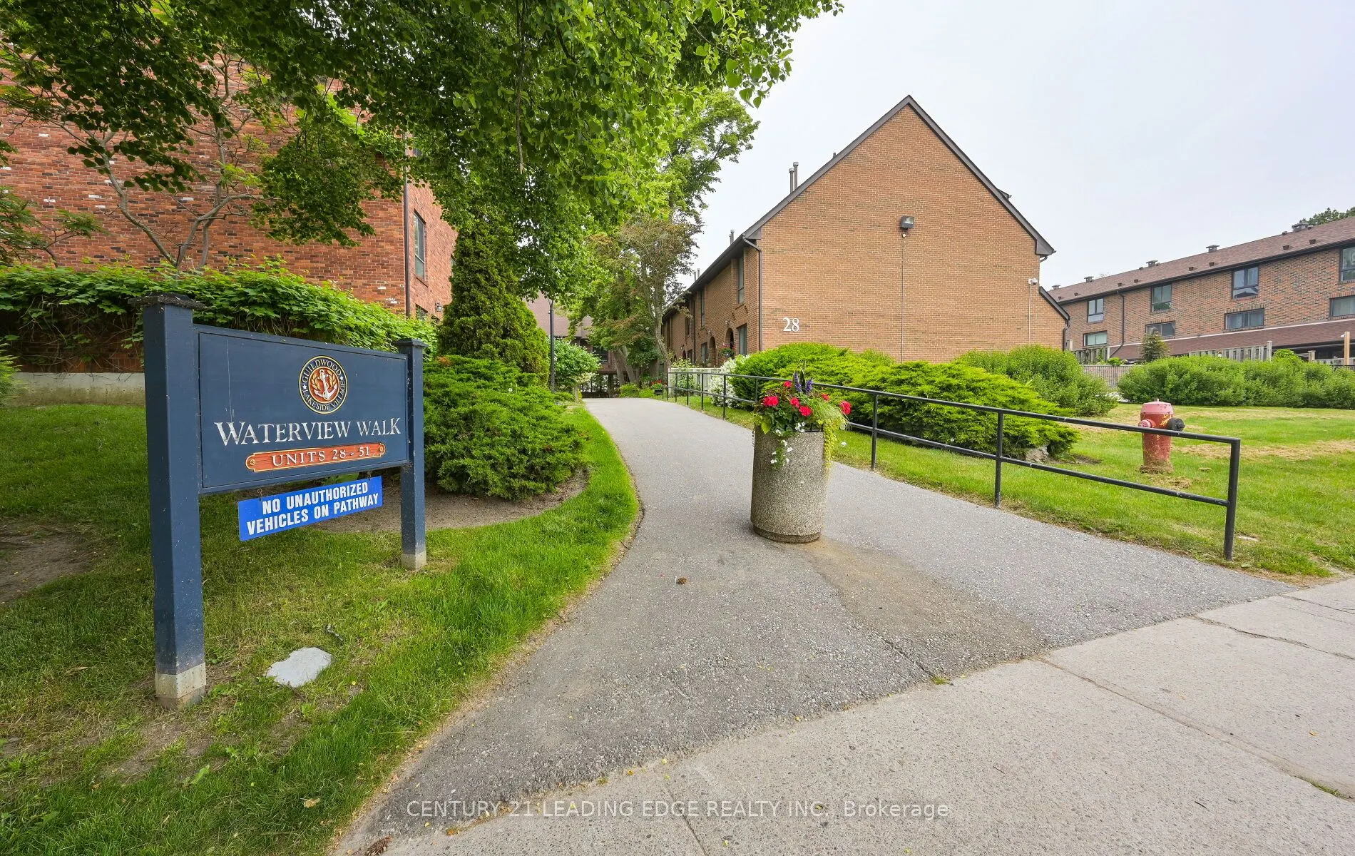 28 Livingston Road, #70