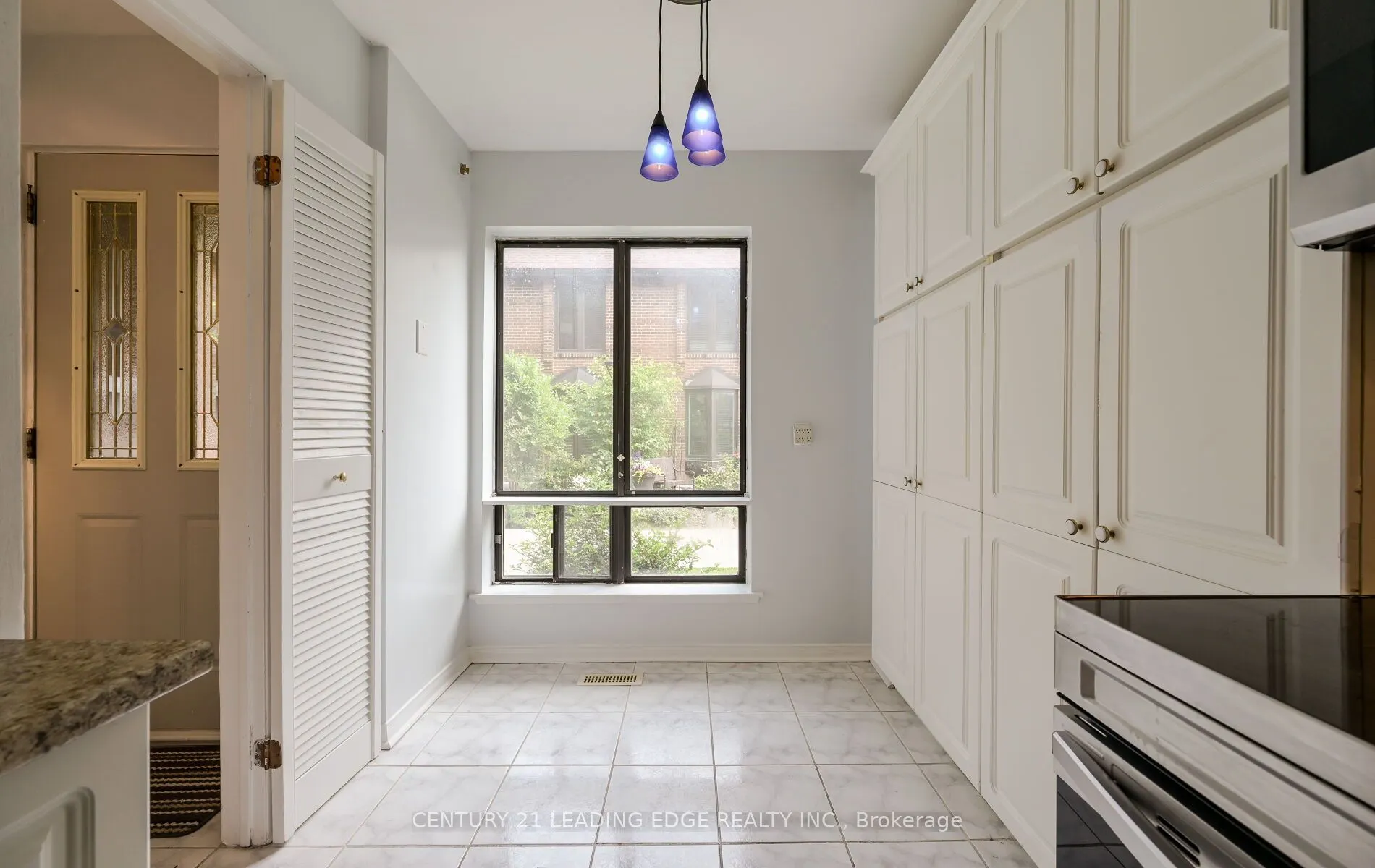 28 Livingston Road, #70