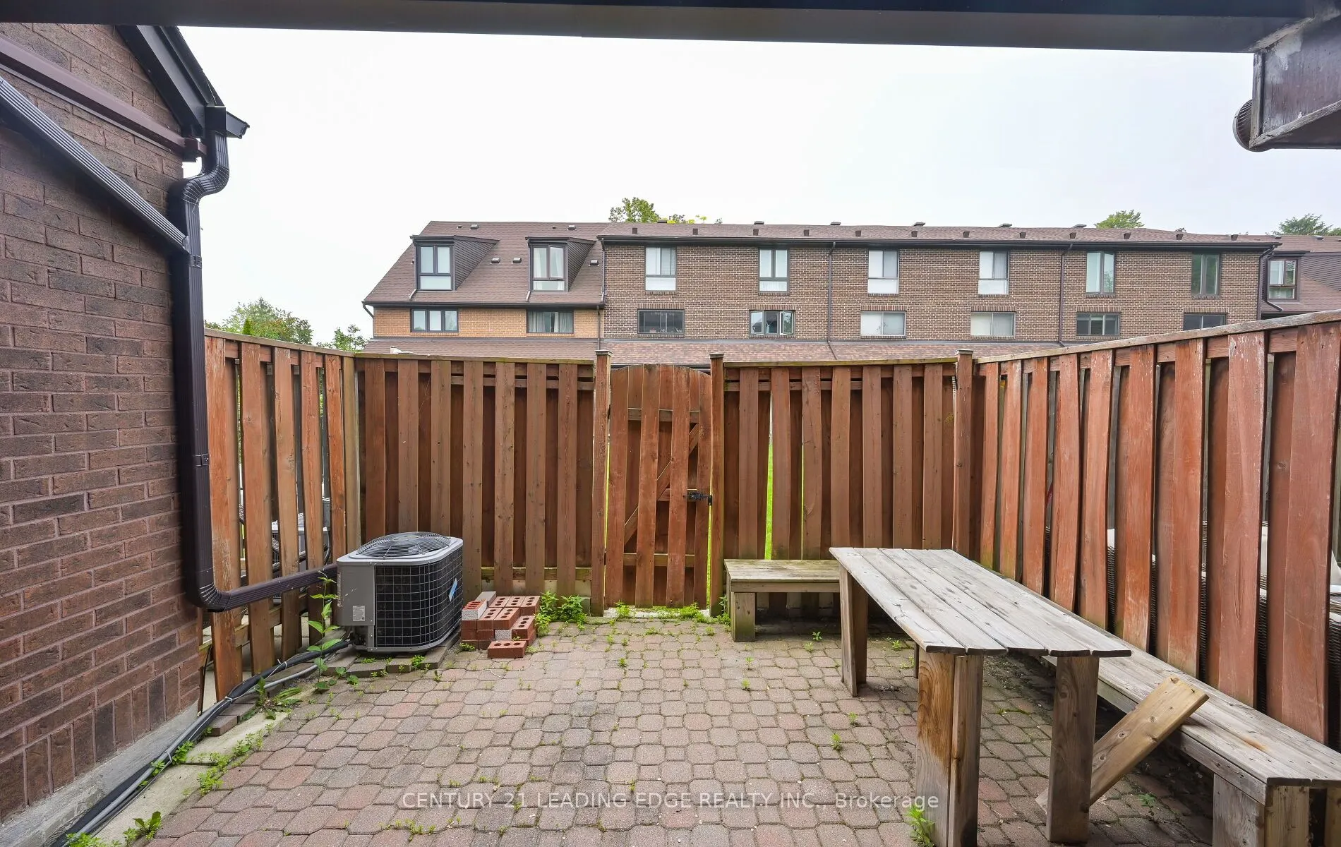 28 Livingston Road, #70