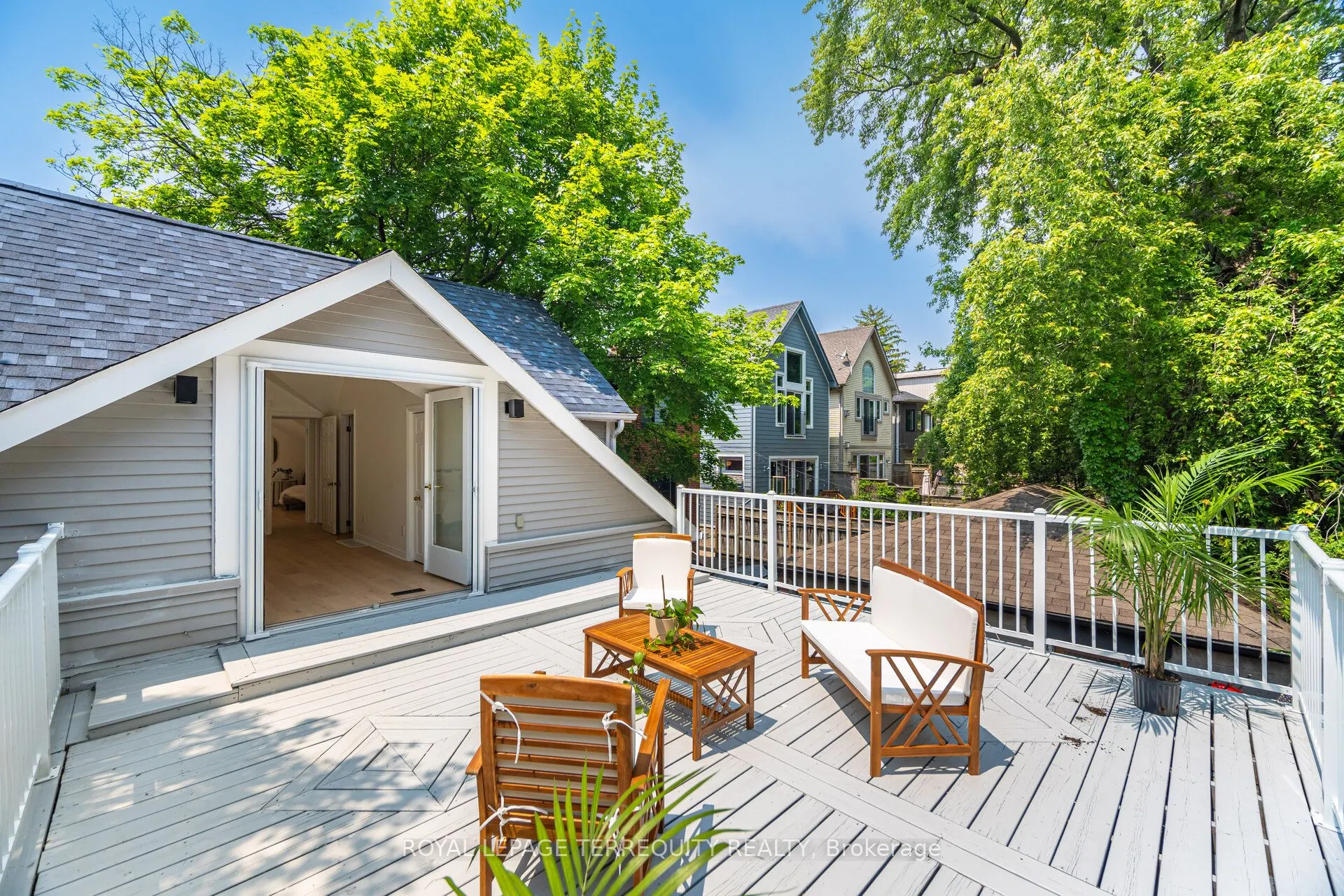 17 Maclean Avenue