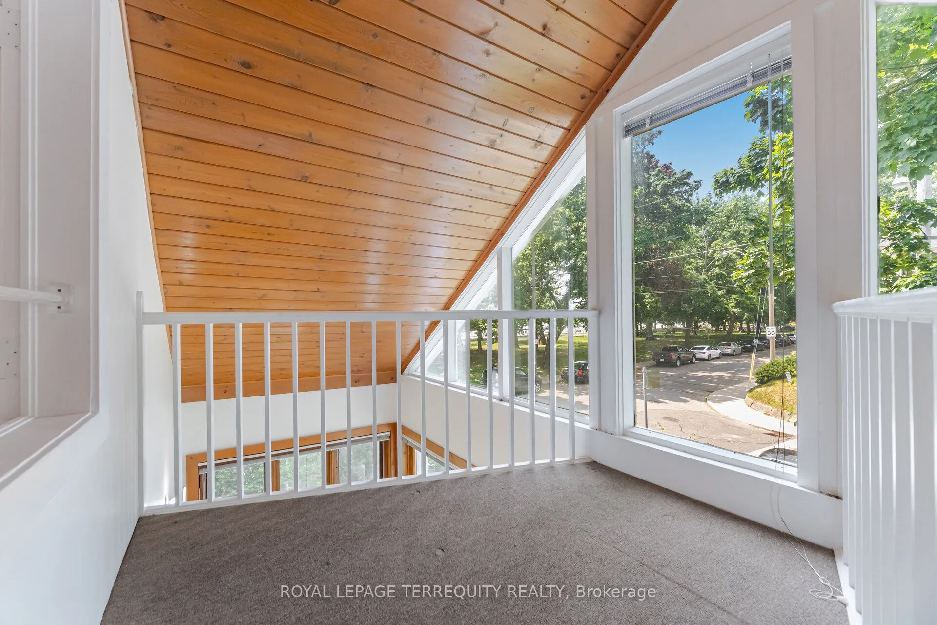17 Maclean Avenue