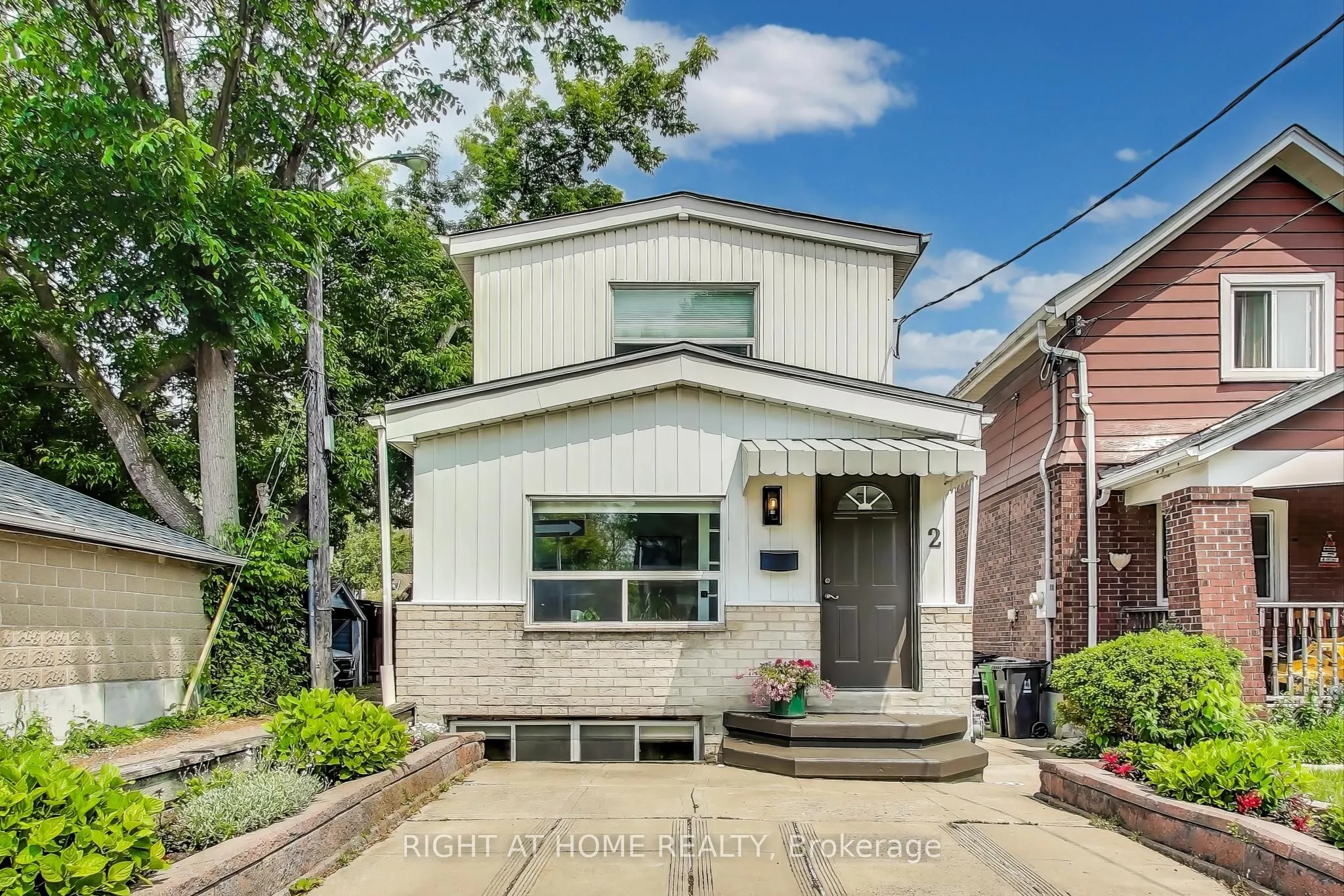 2 sutherland Avenue