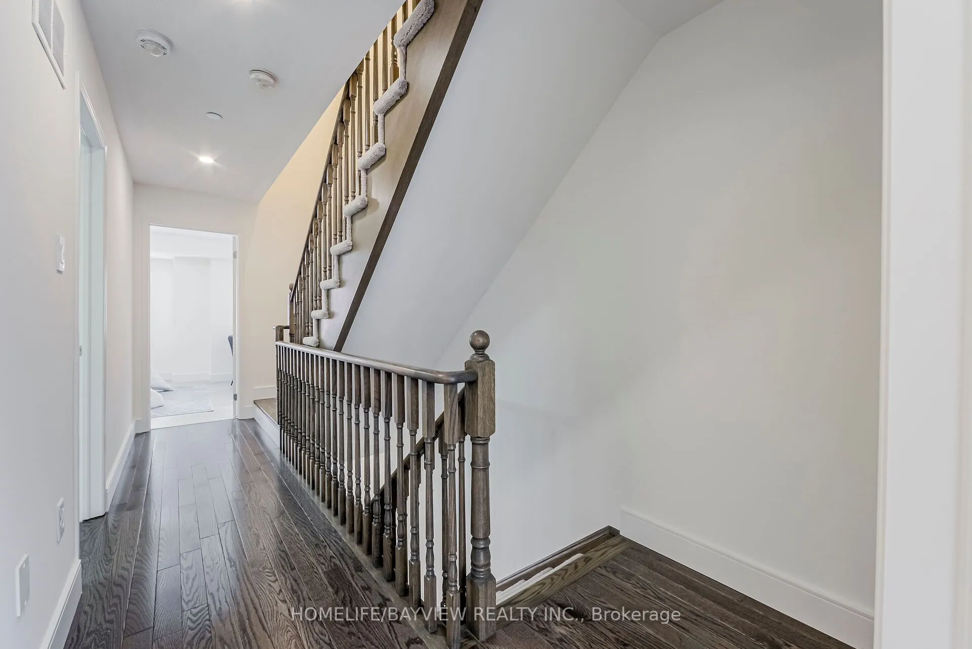 2491 Rosedrop Path Street, #276
