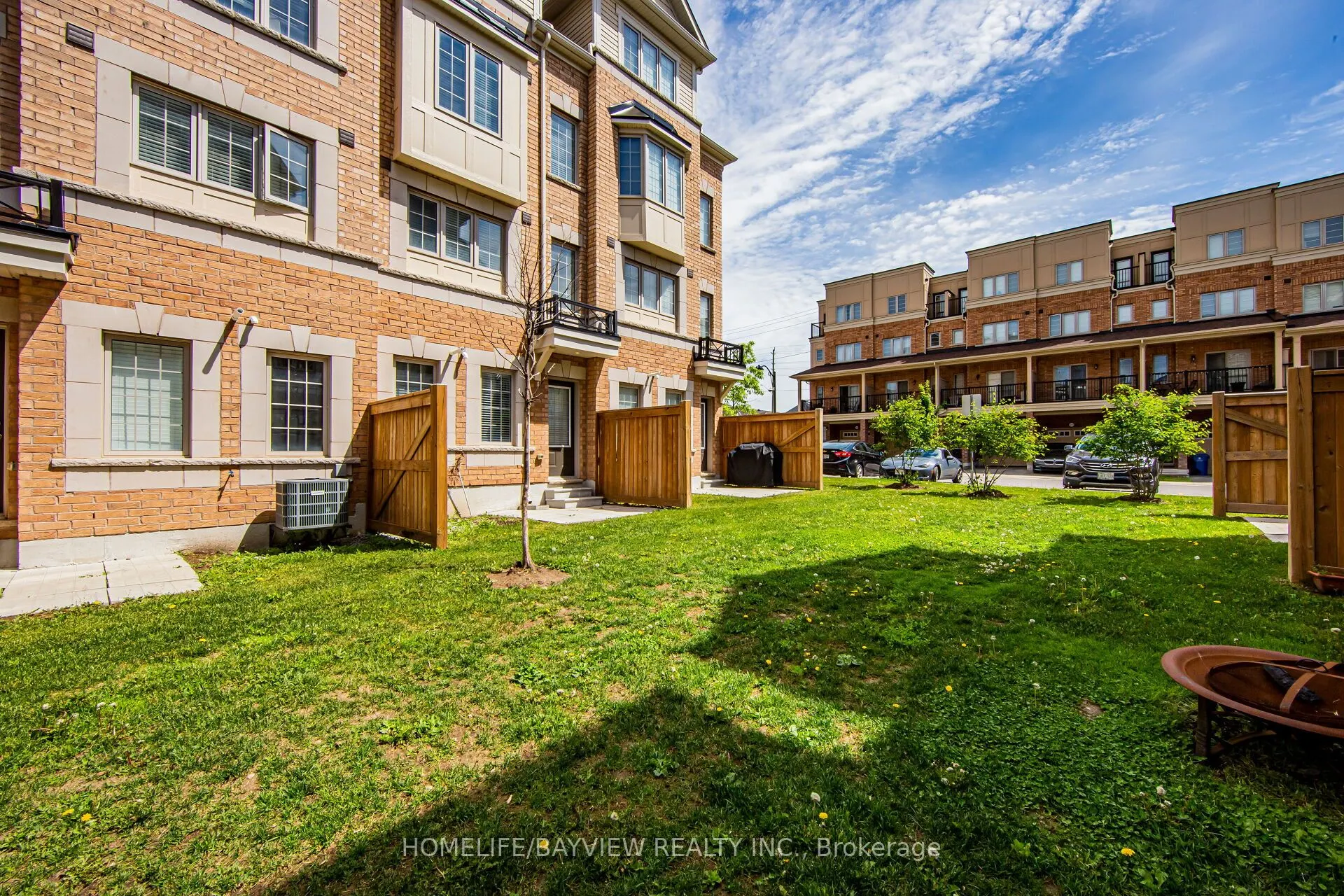 2491 Rosedrop Path Street, #276