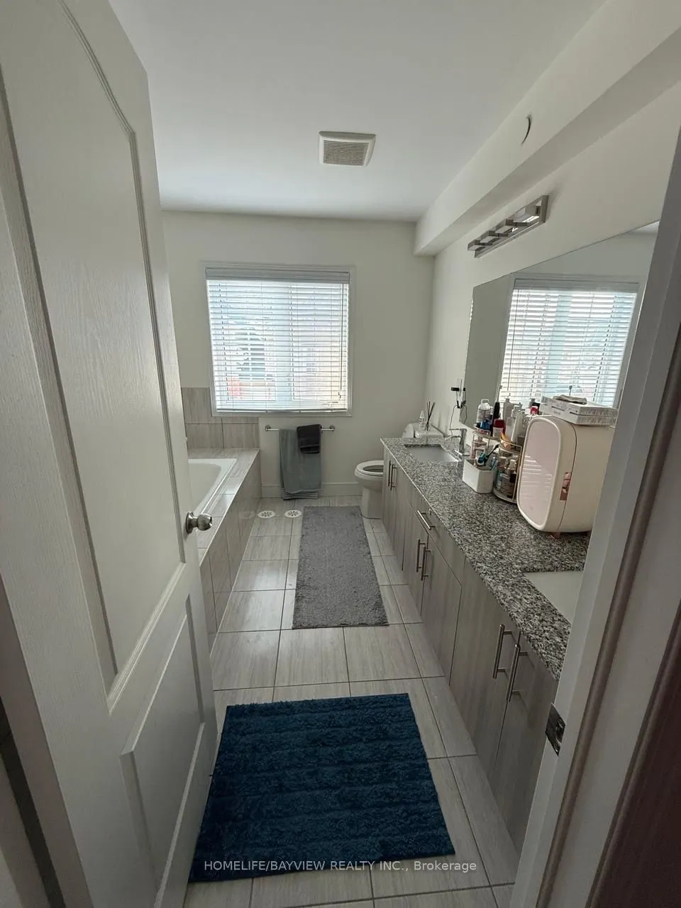 2491 Rosedrop Path Street, #276