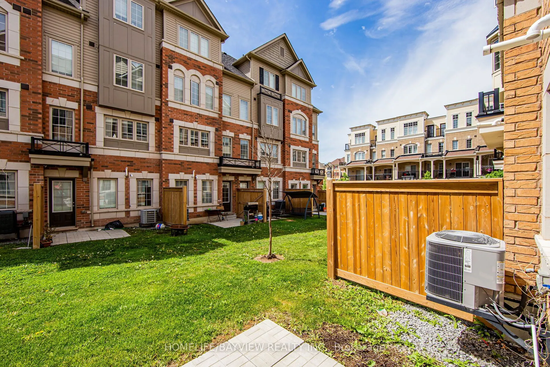 2491 Rosedrop Path Street, #276