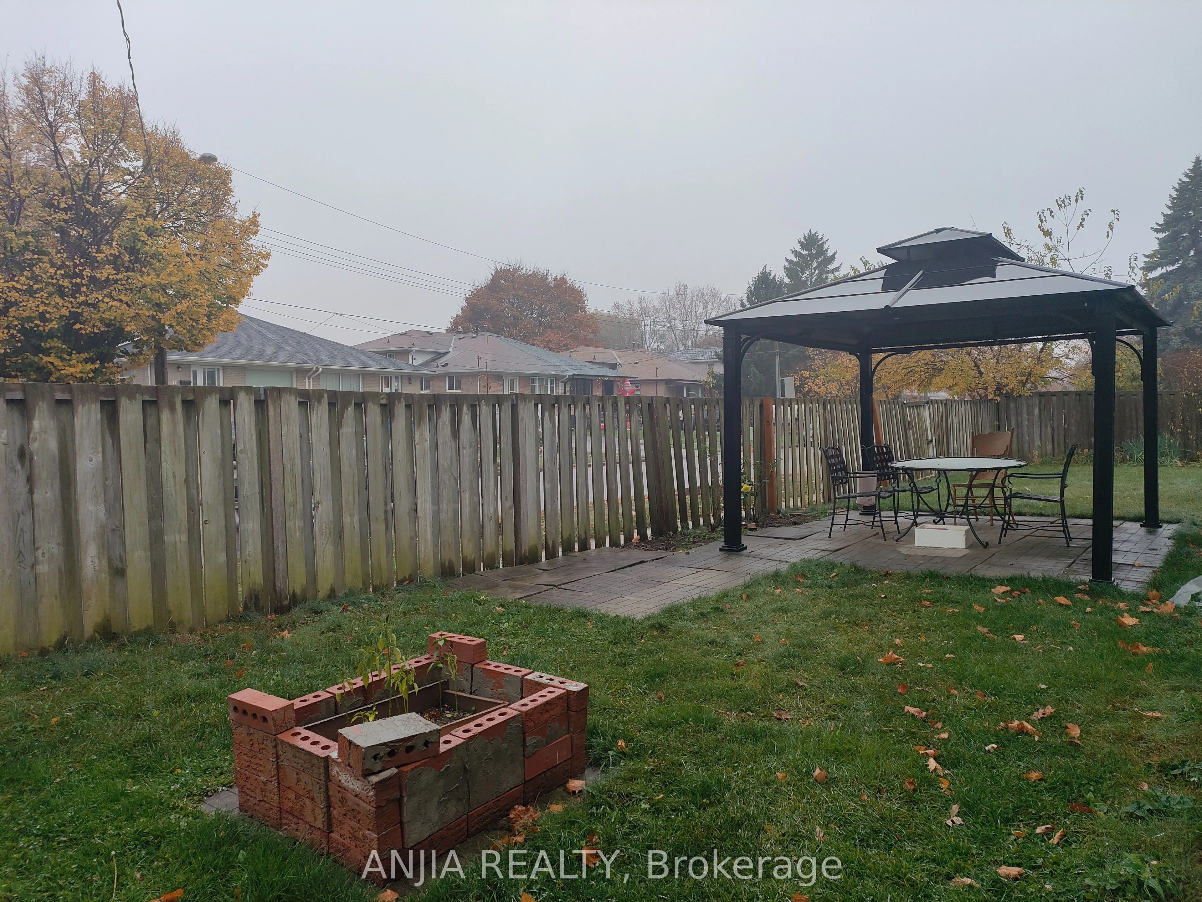 58 Kitchener Road, #Main