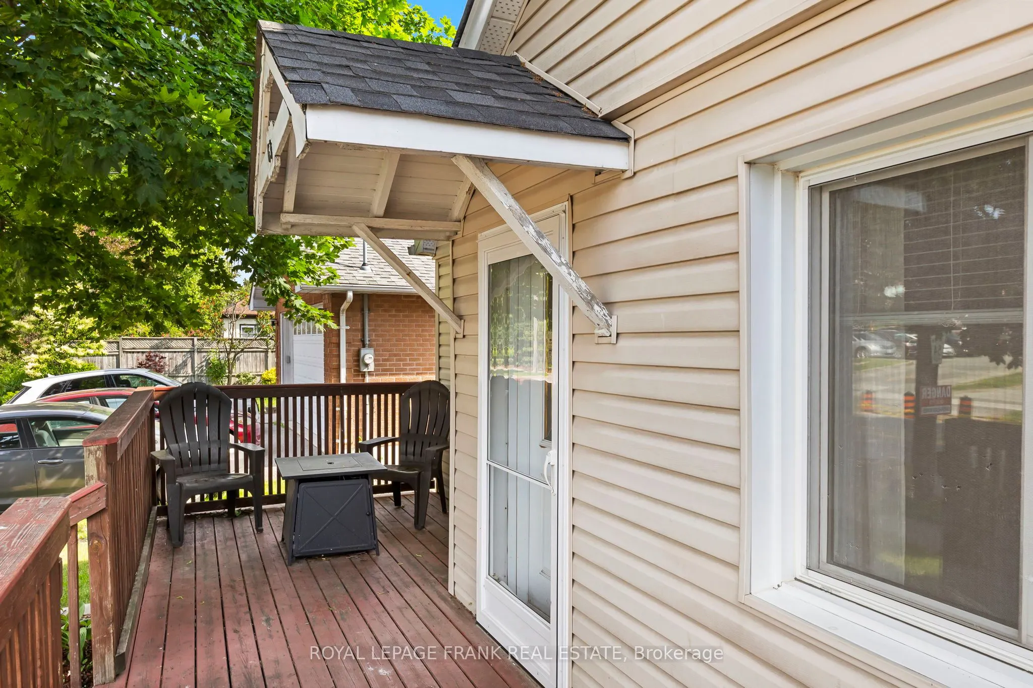 63 Park Road N
