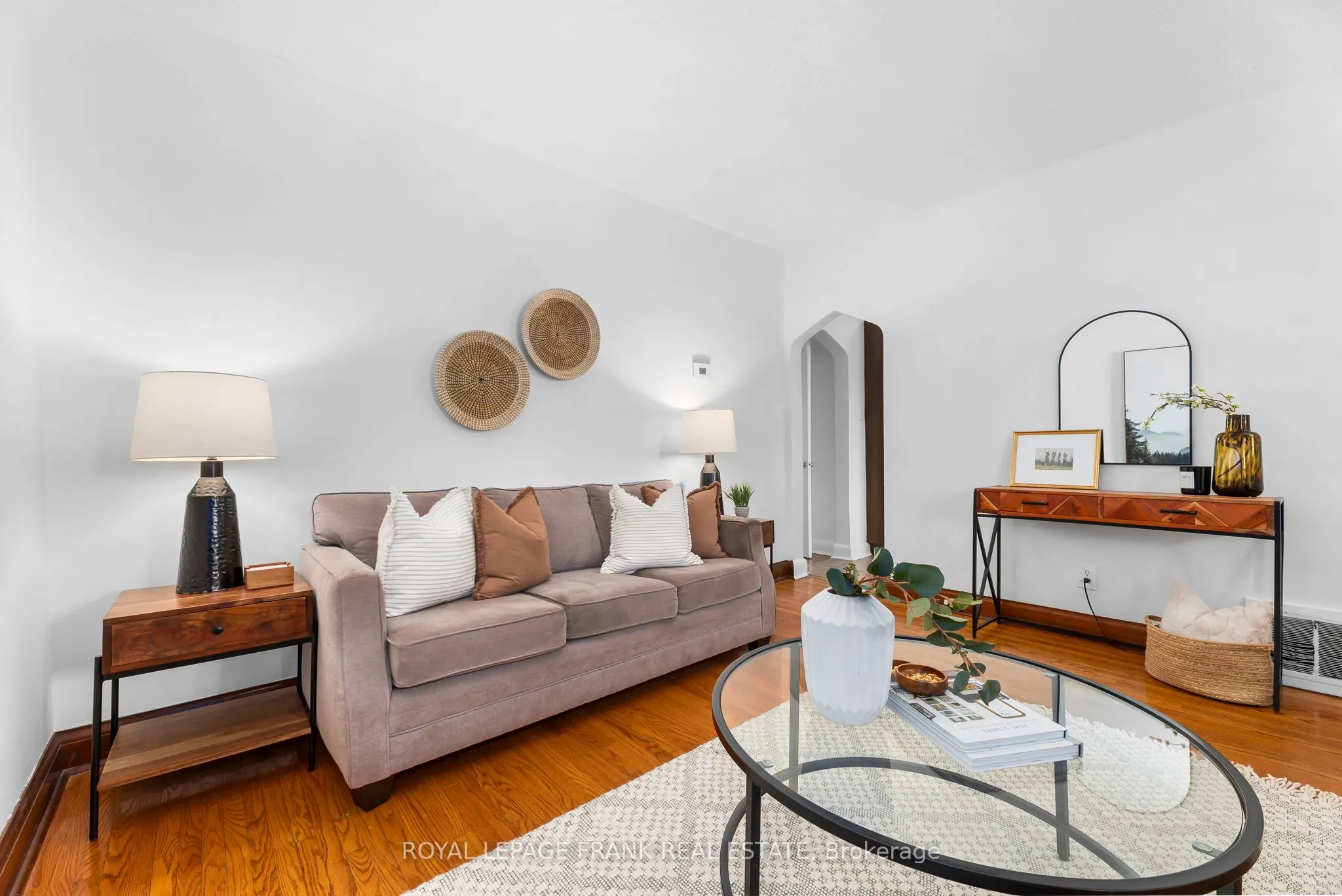 63 Park Road N