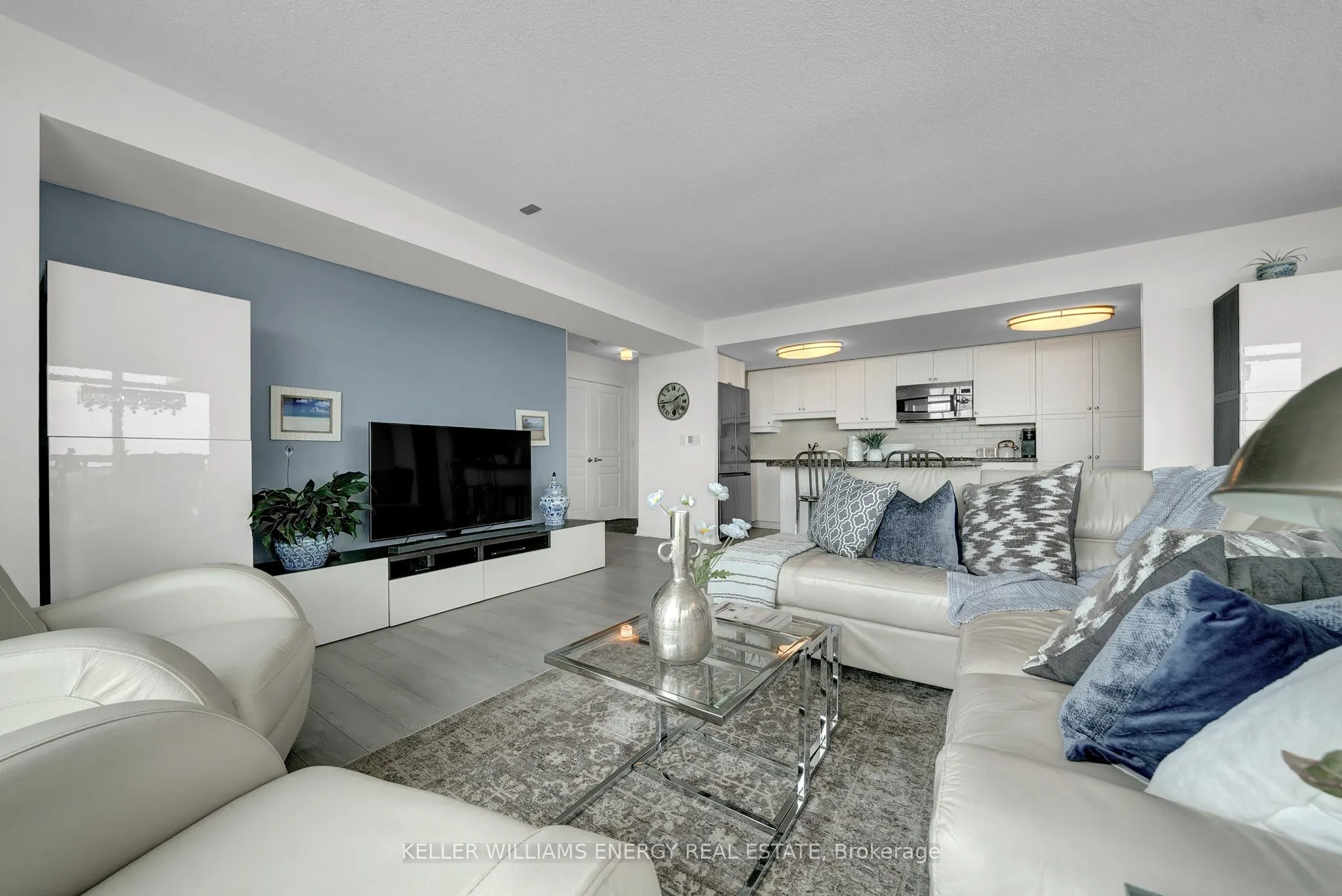 1600 Charles Street, #1012