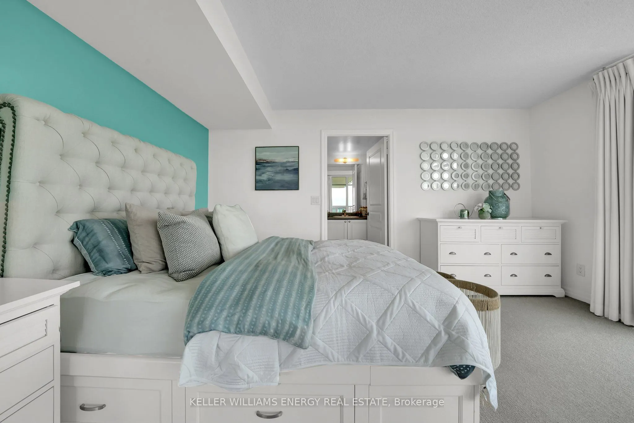 1600 Charles Street, #1012