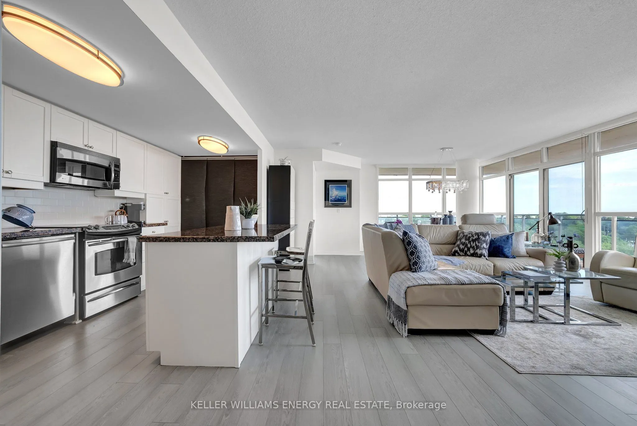 1600 Charles Street, #1012