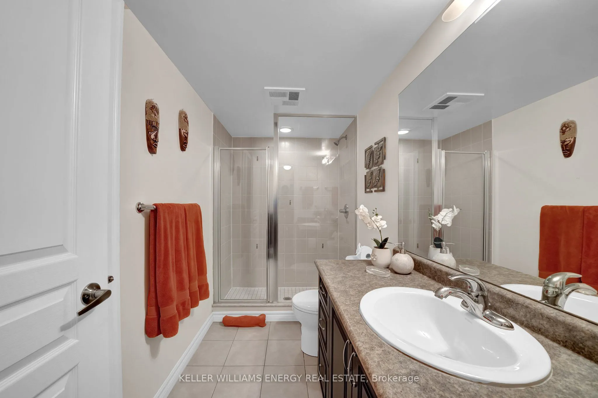 1600 Charles Street, #1012