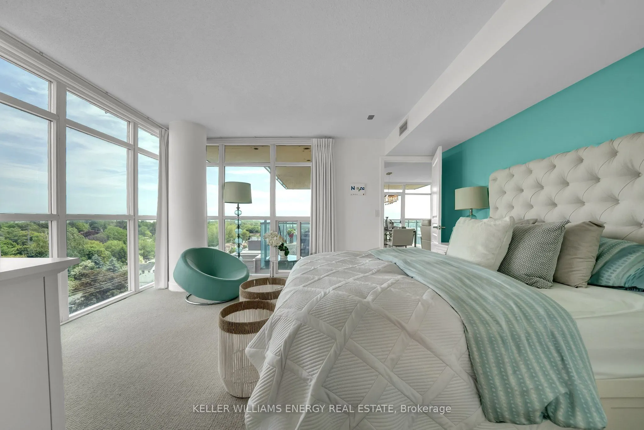 1600 Charles Street, #1012