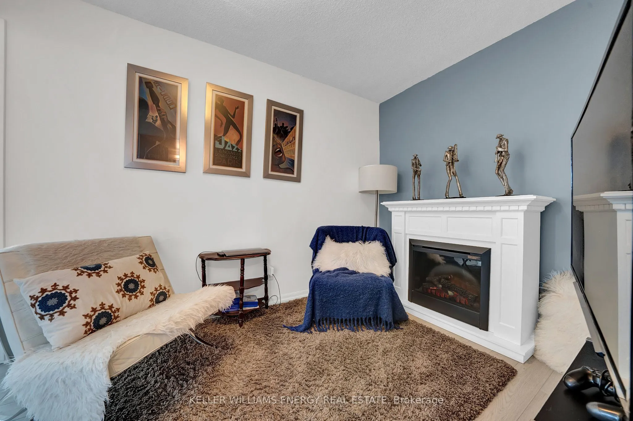 1600 Charles Street, #1012