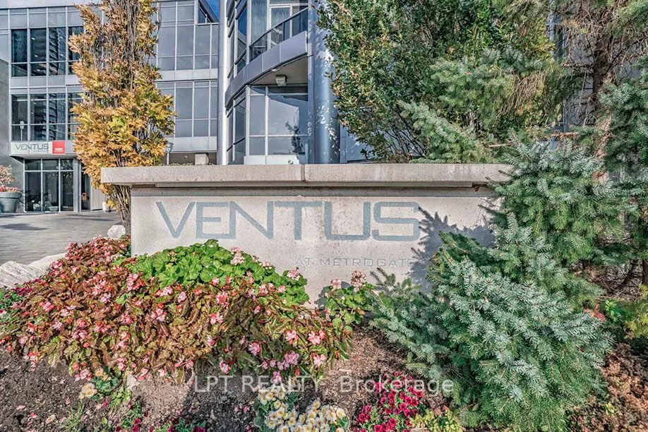 181 Village Green Square, #812