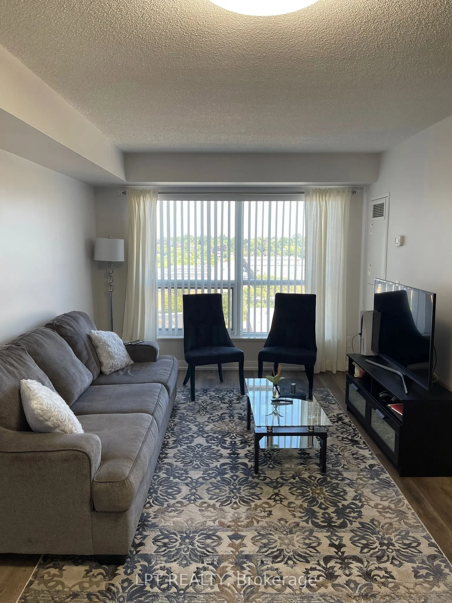 181 Village Green Square, #812