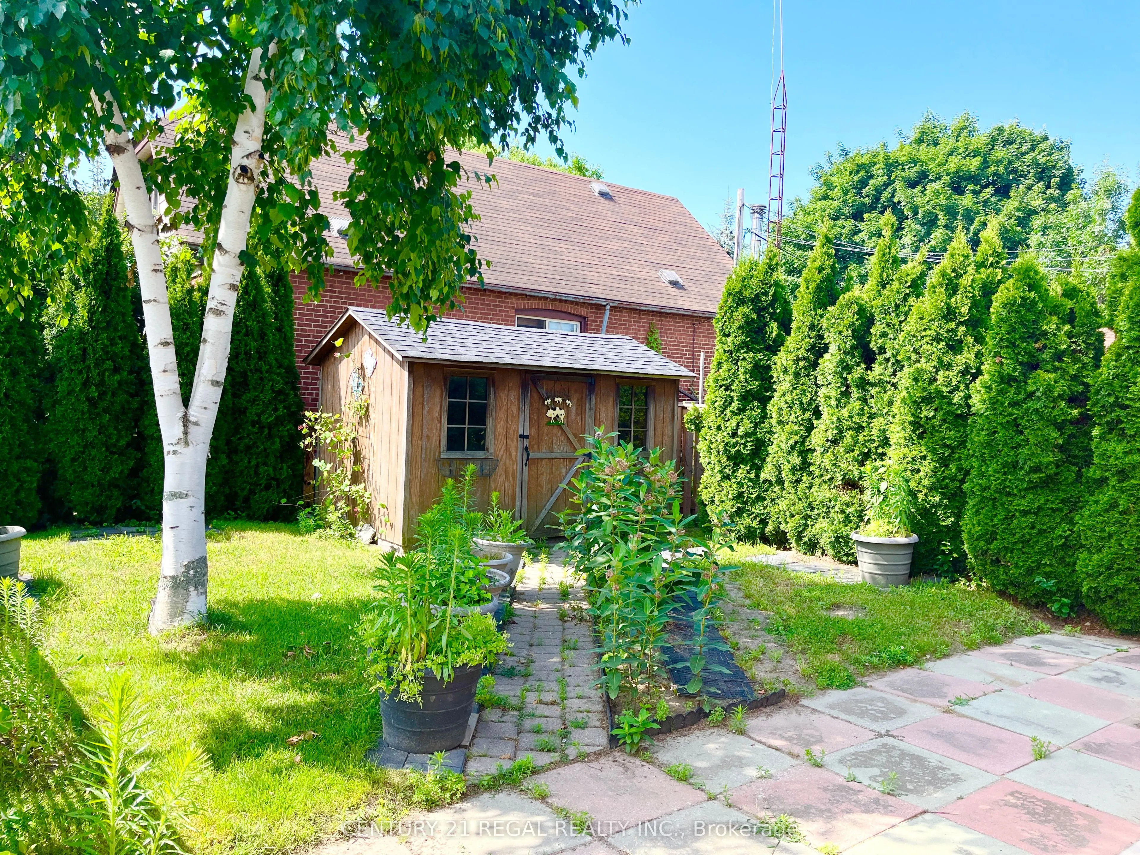 493 Plains Road