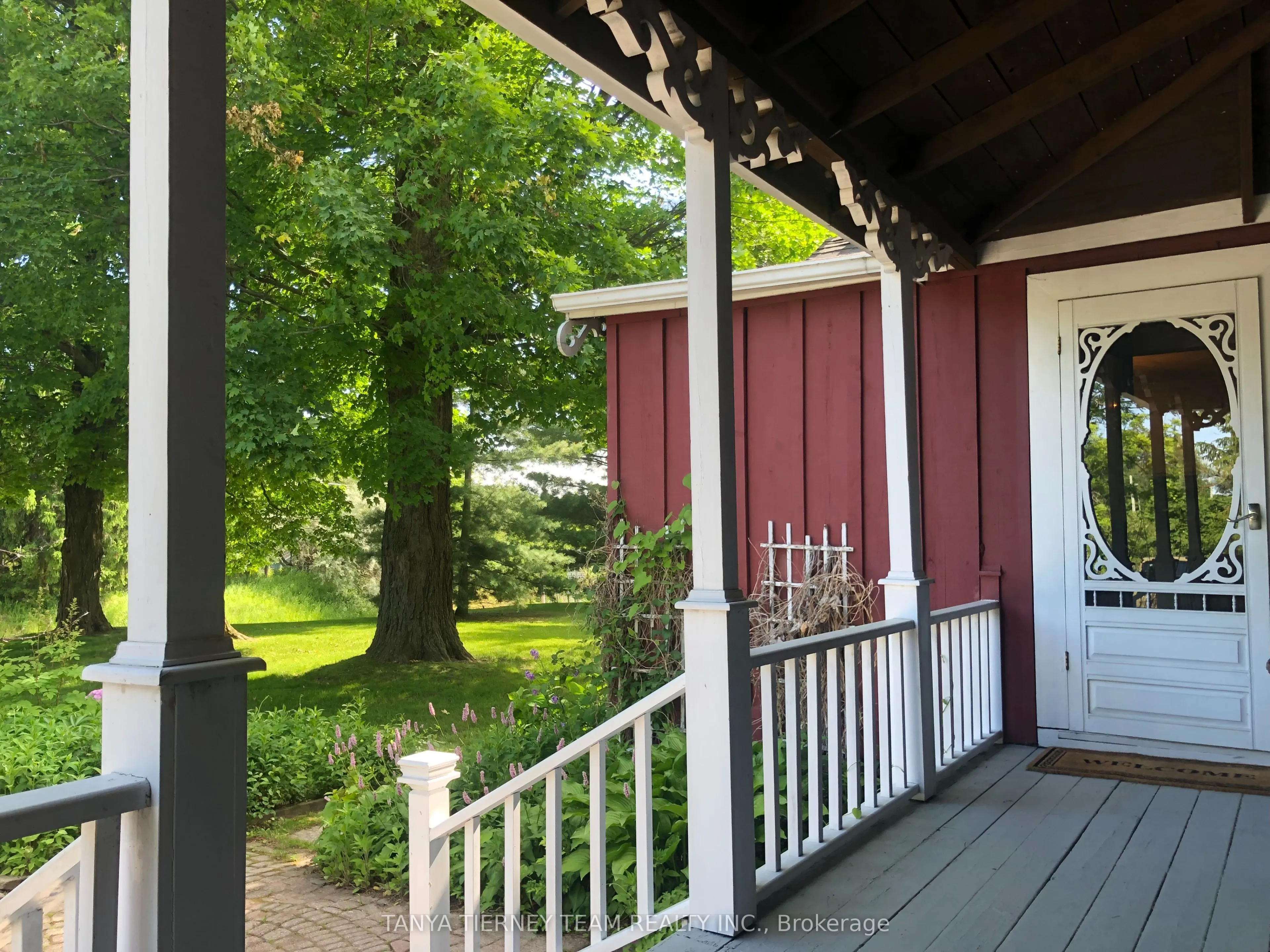 130 Myrtle Road E