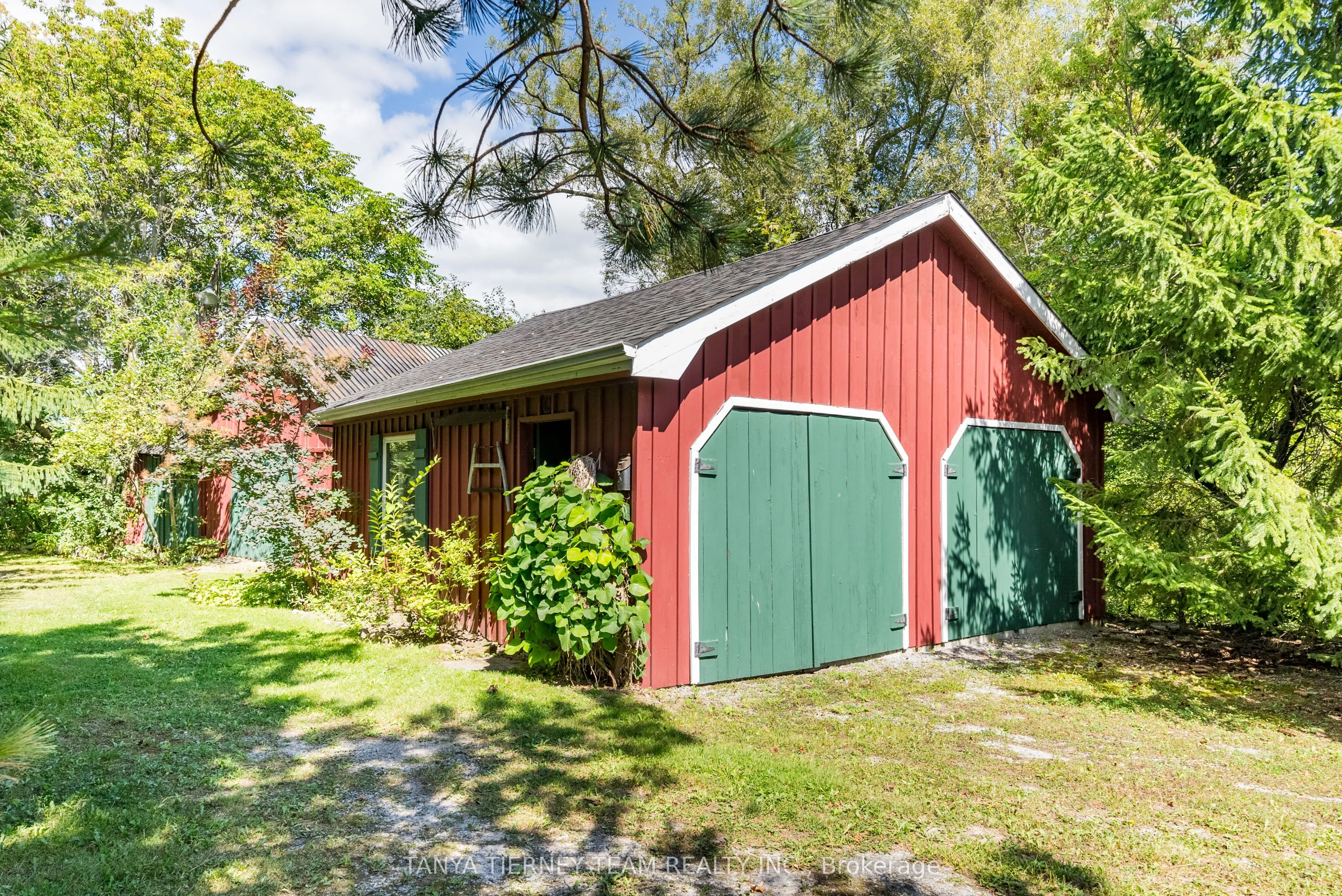 130 Myrtle Road E