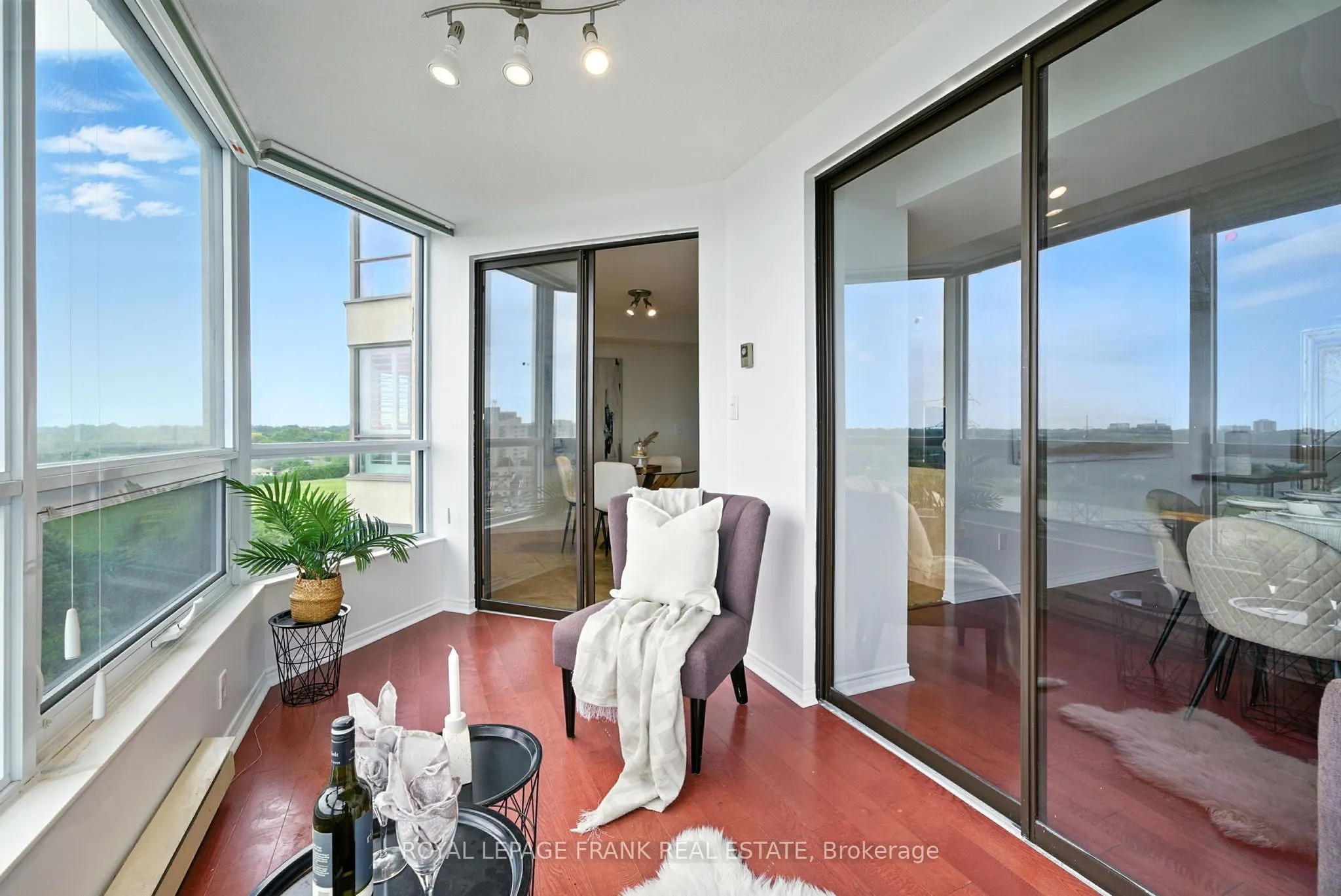700 Wilson Road N, #804