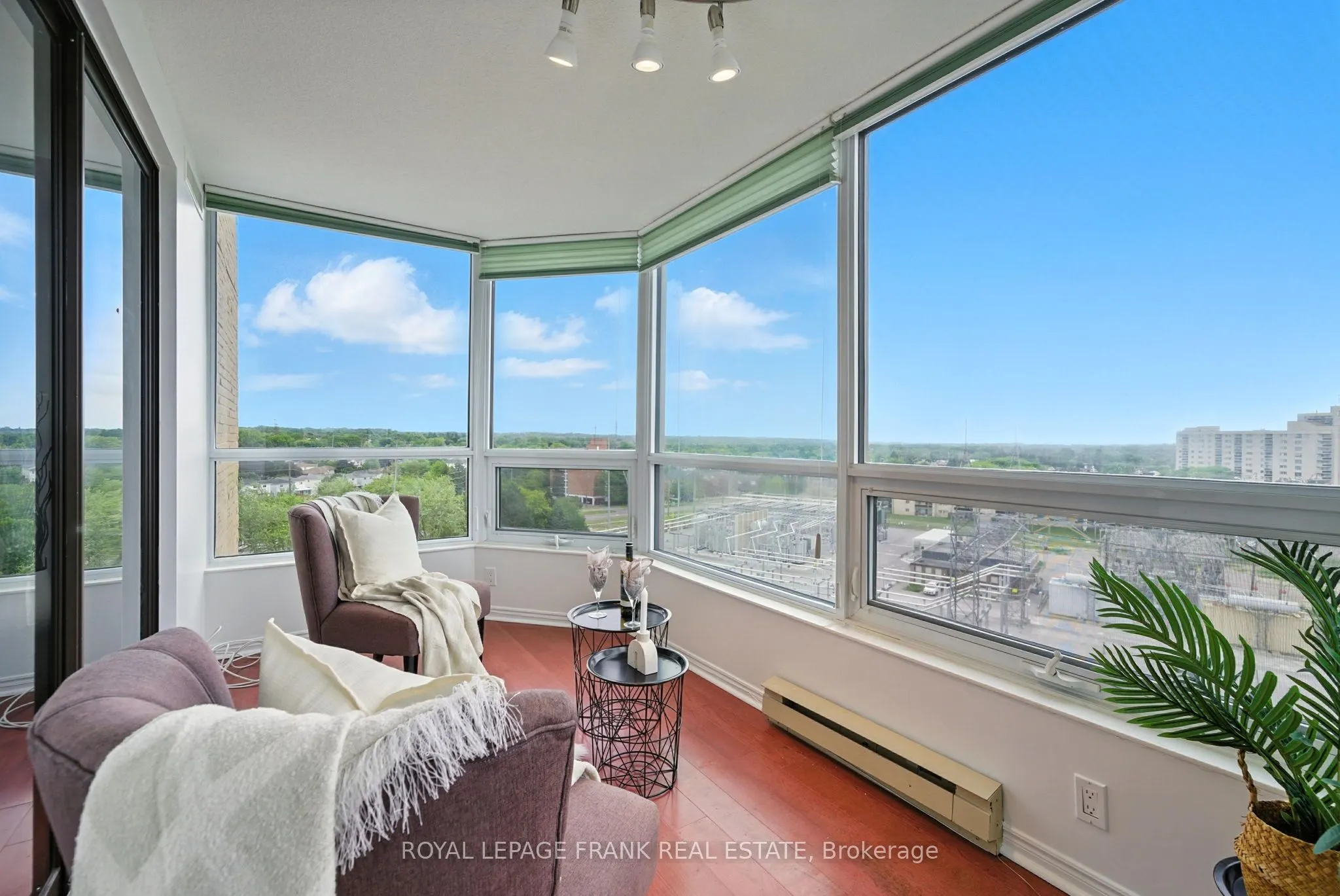 700 Wilson Road N, #804