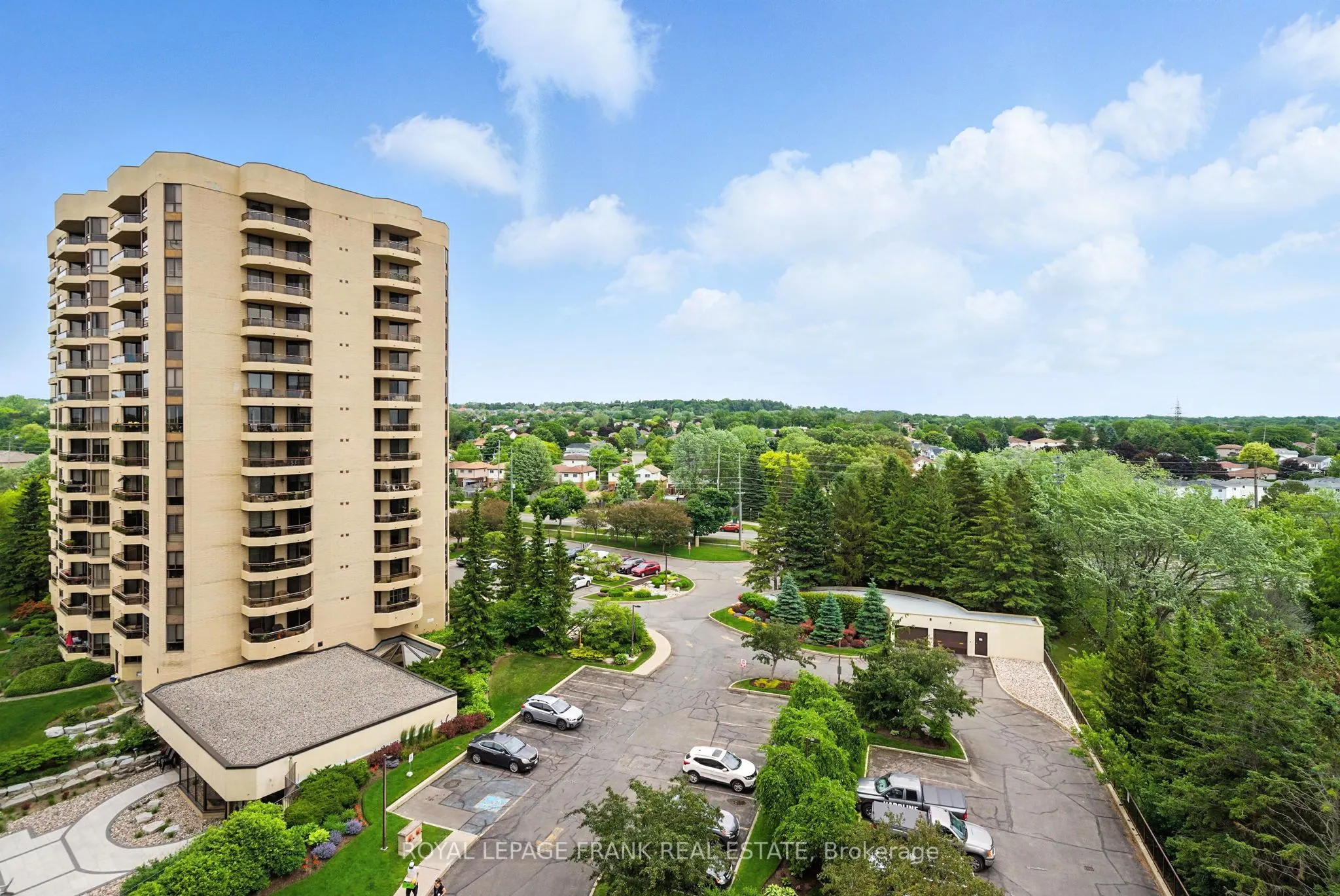 700 Wilson Road N, #804