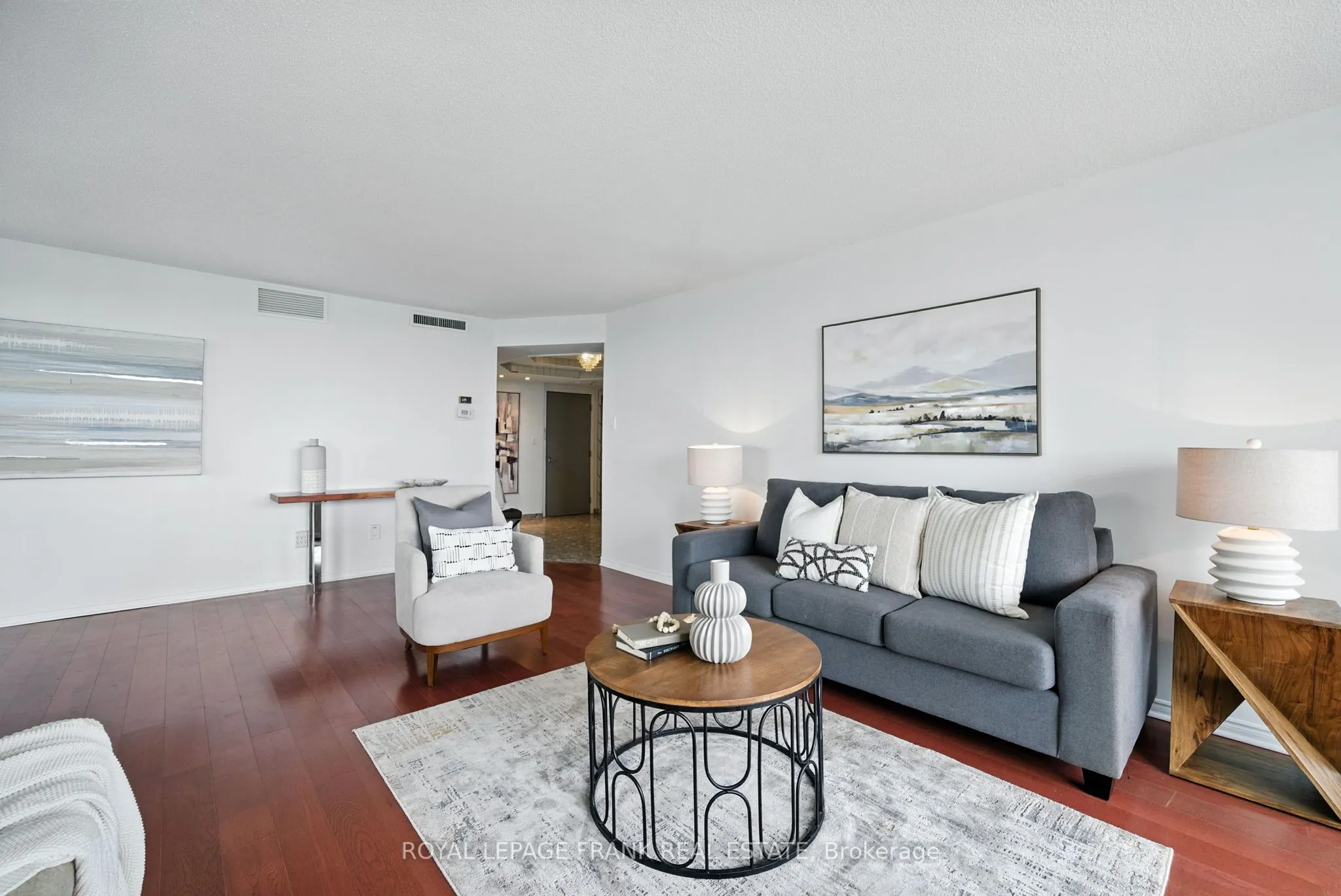 700 Wilson Road N, #804