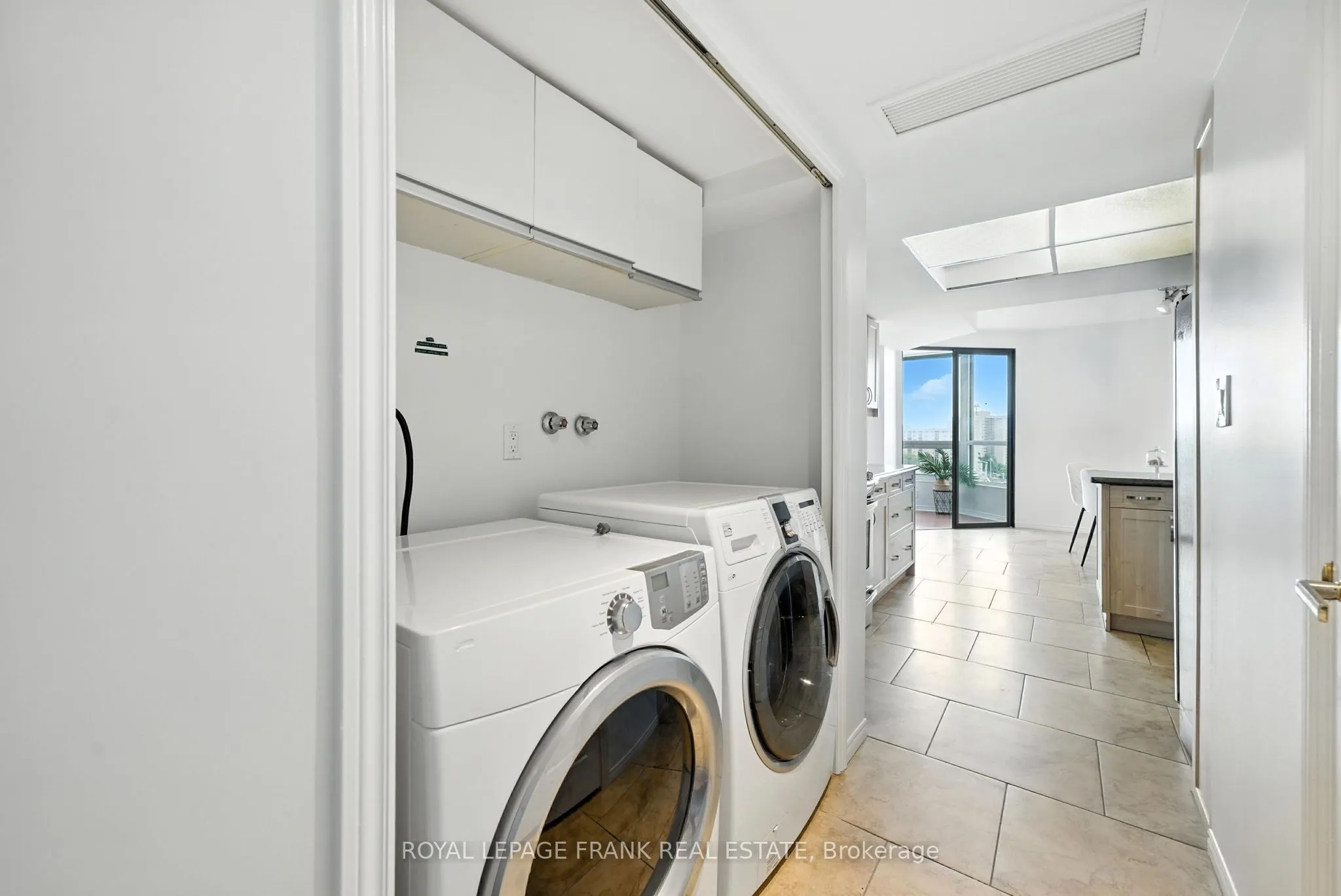 700 Wilson Road N, #804