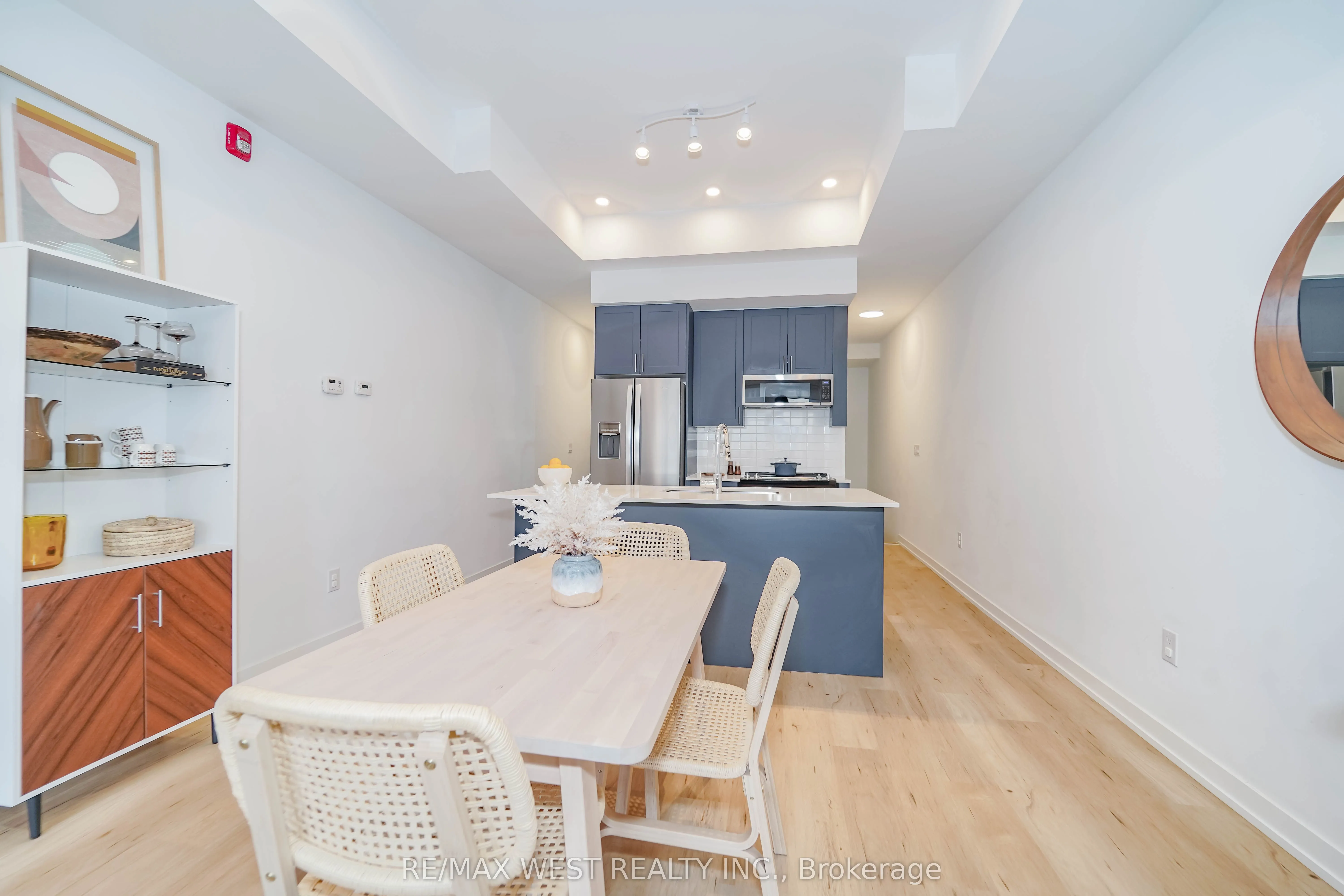 3686 St Clair Avenue E, #110