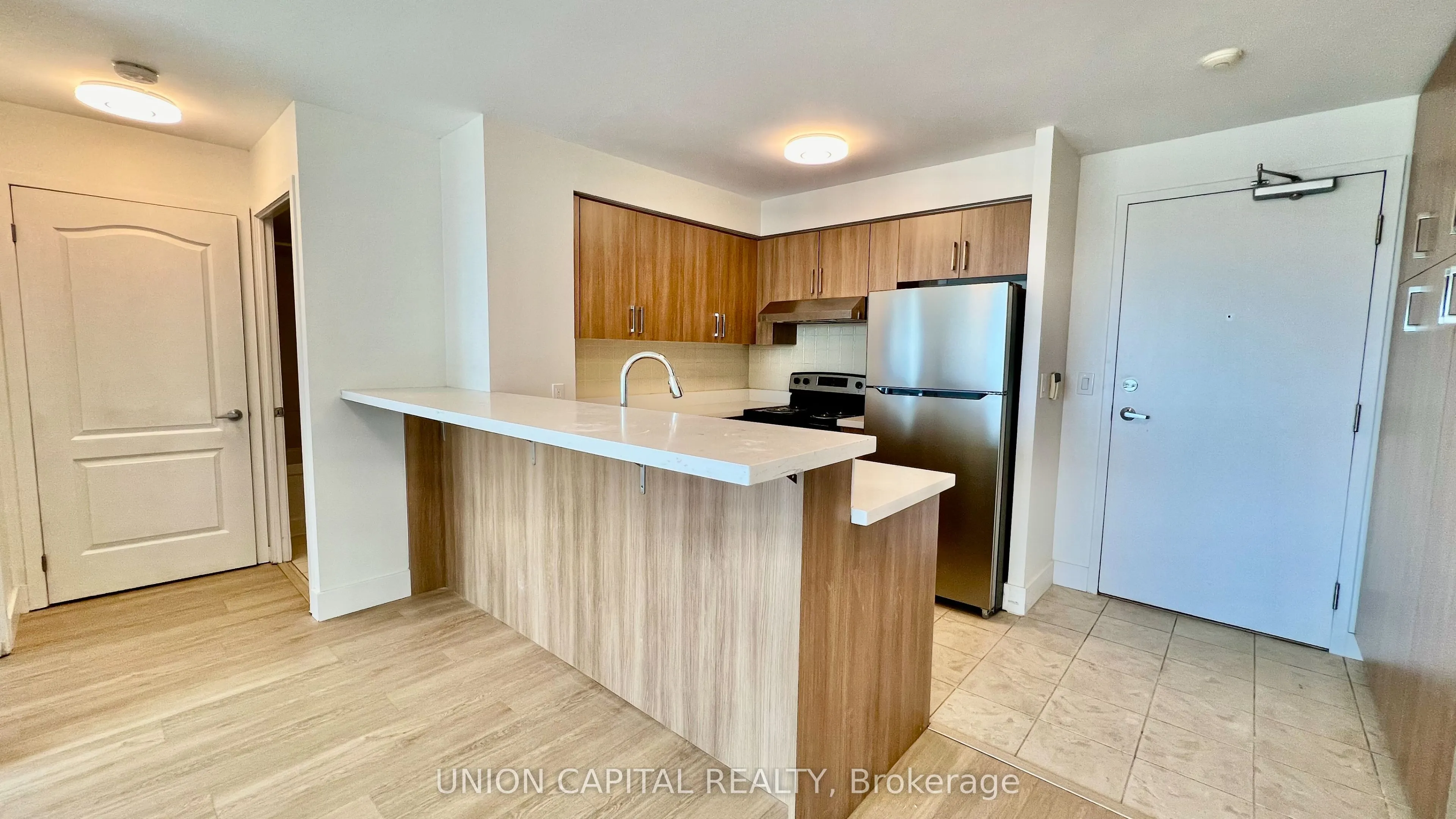 38 Lee Centre Drive S, #1907