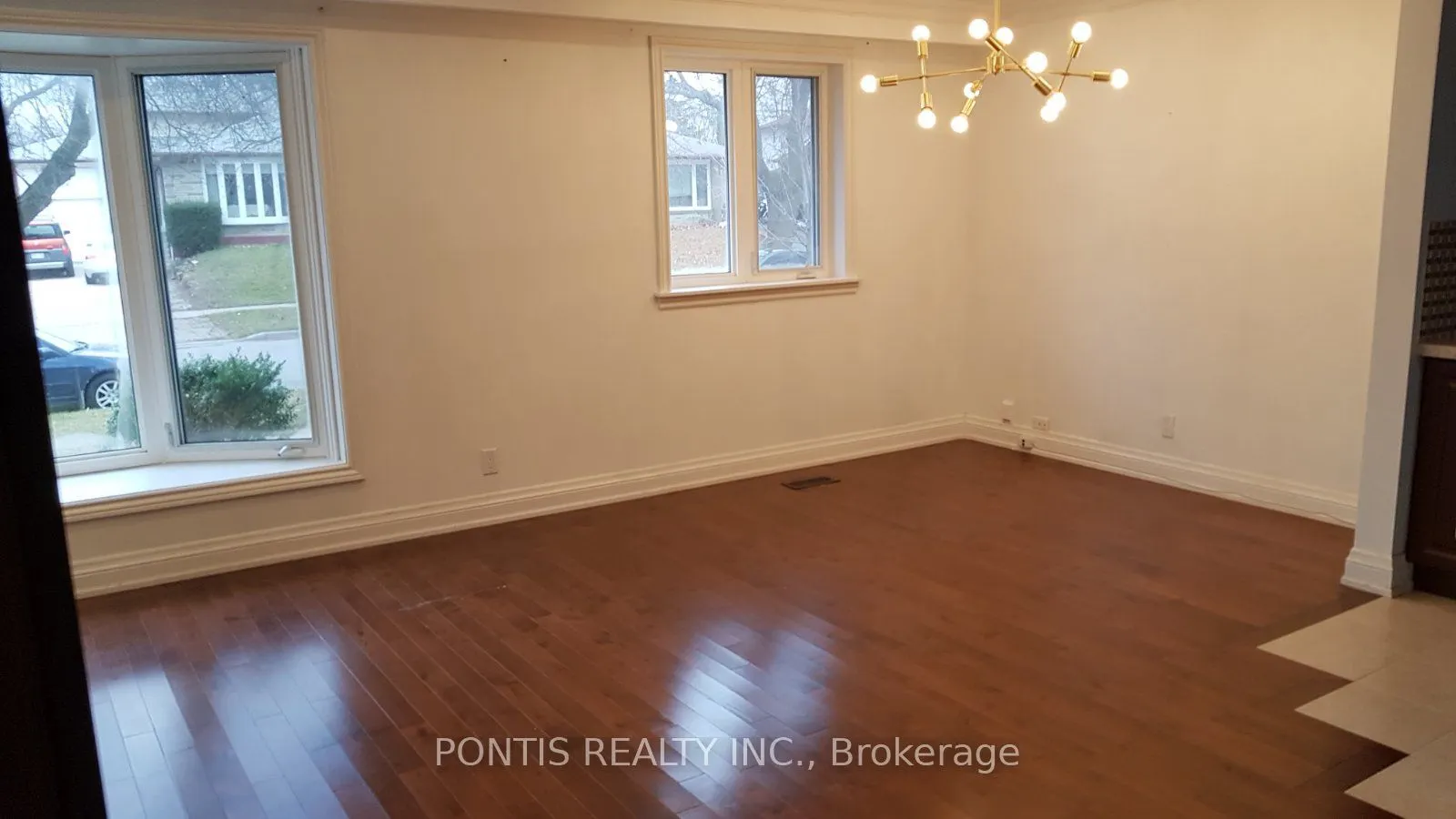 114 Cultra Square N