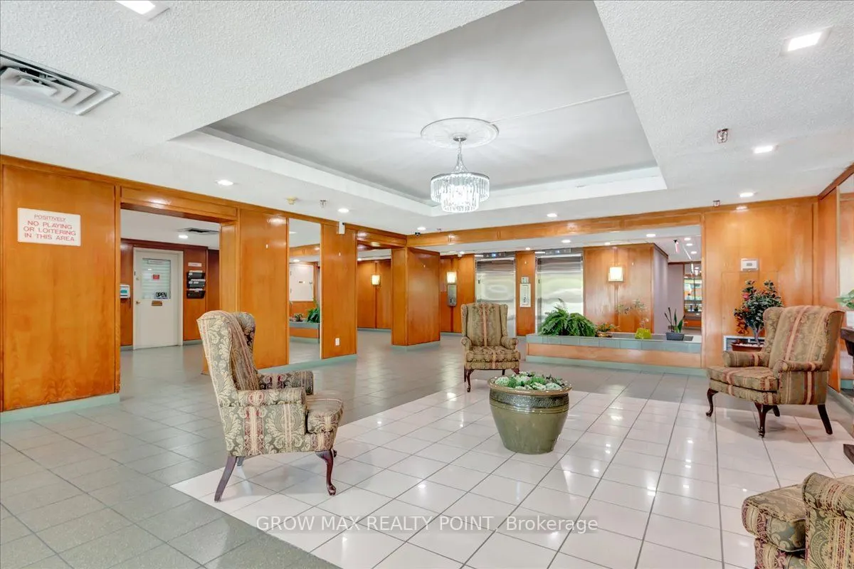 410 Mclevin Avenue, #602