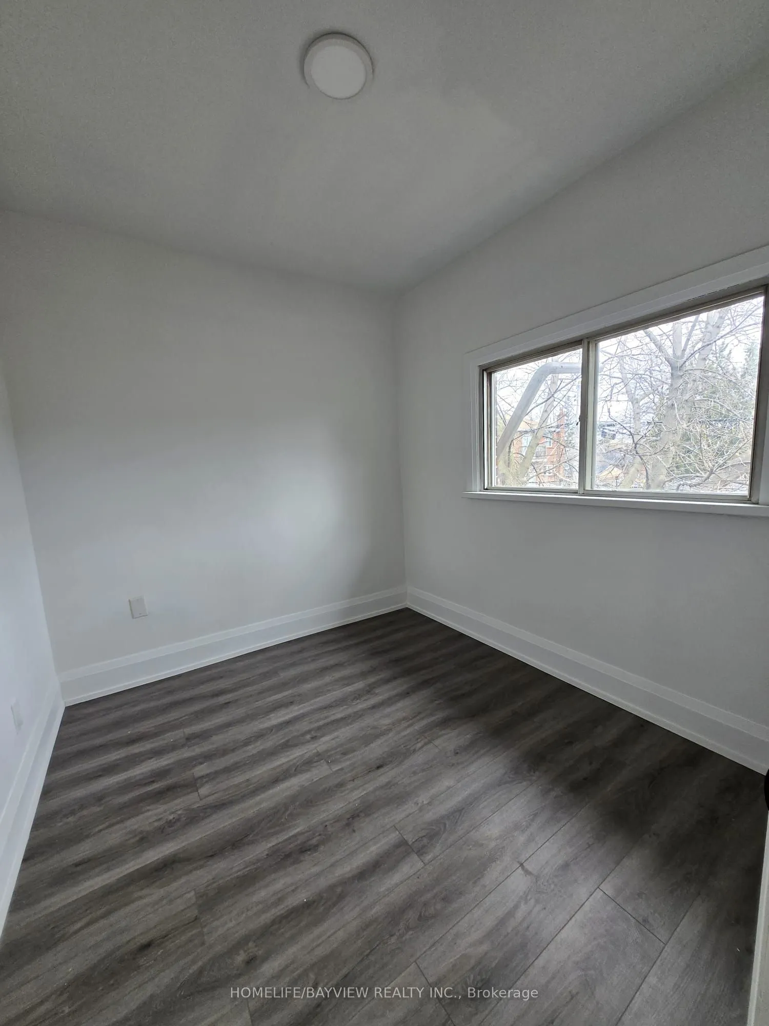 146 O'Connor Drive, #1 - Upper