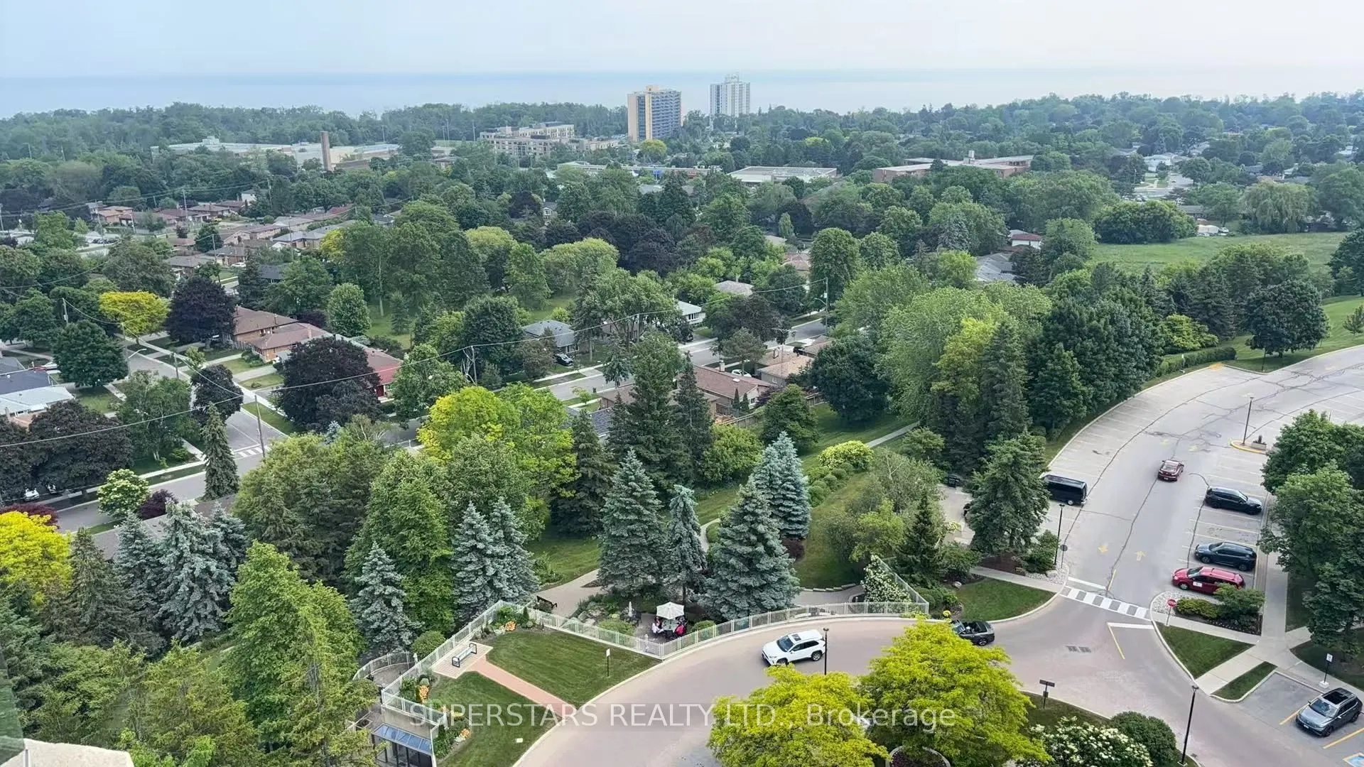 20 Guildwood Parkway, #PH14