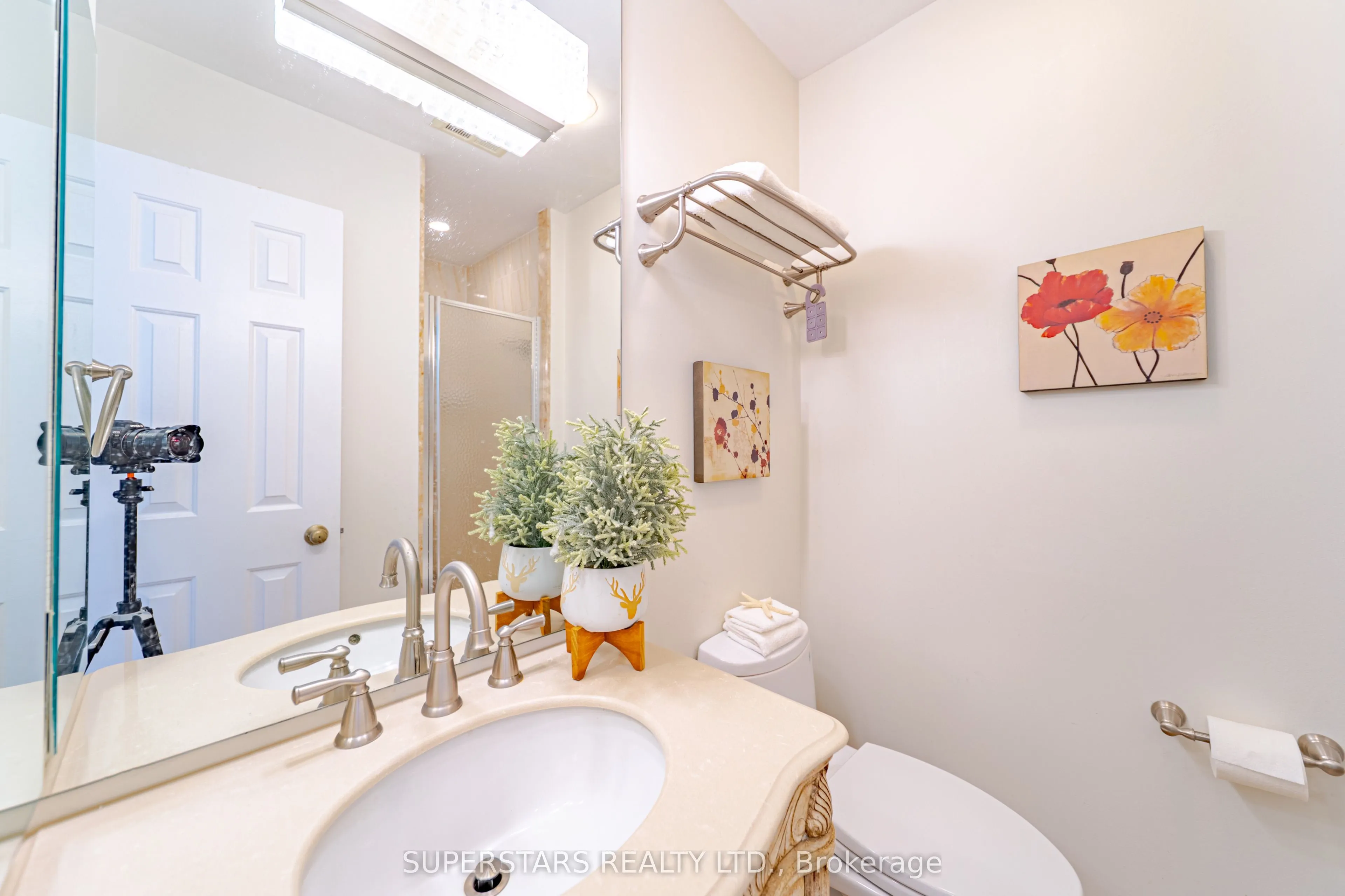 20 Guildwood Parkway, #PH14