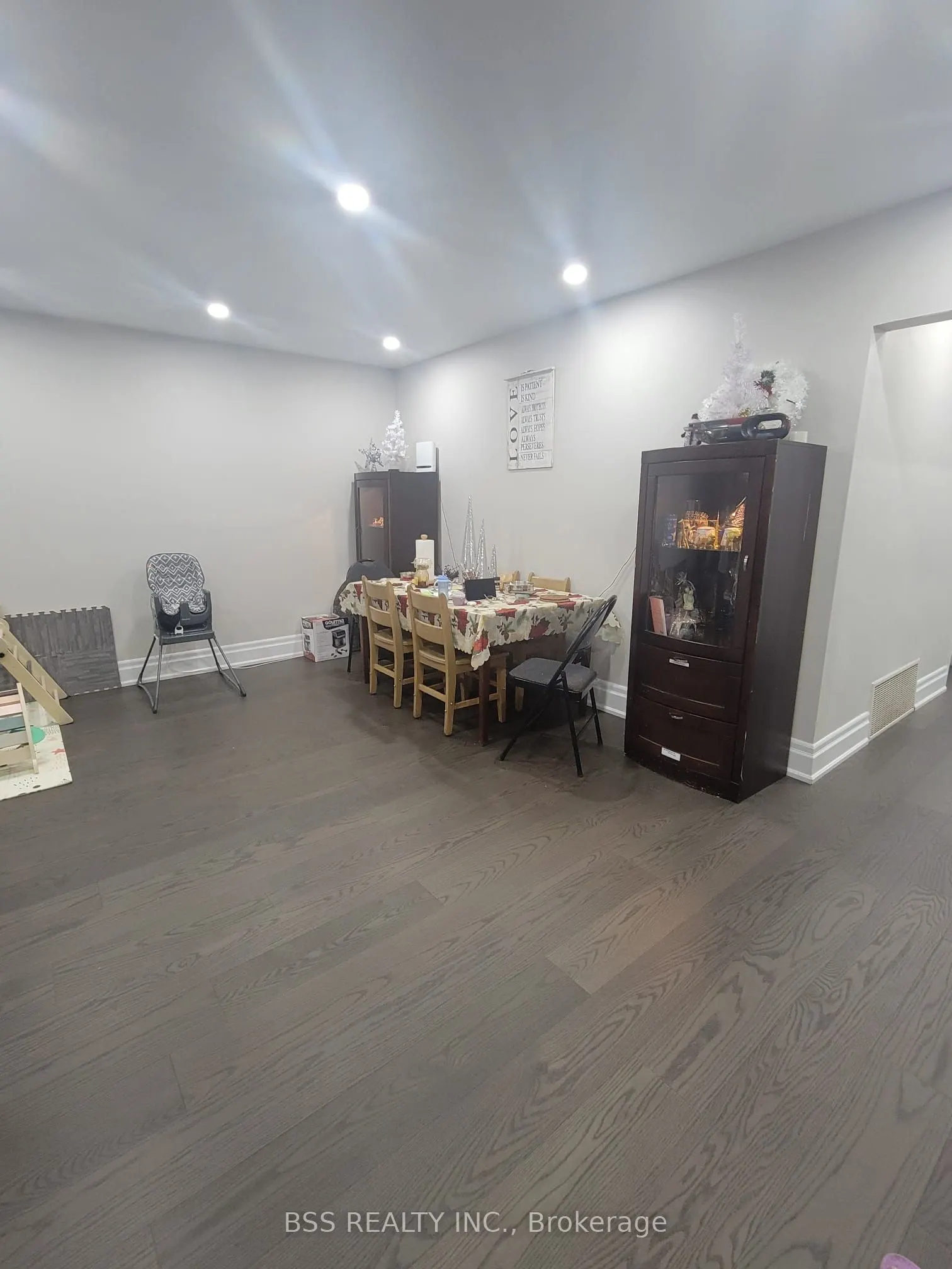 55 Inniswood Drive
