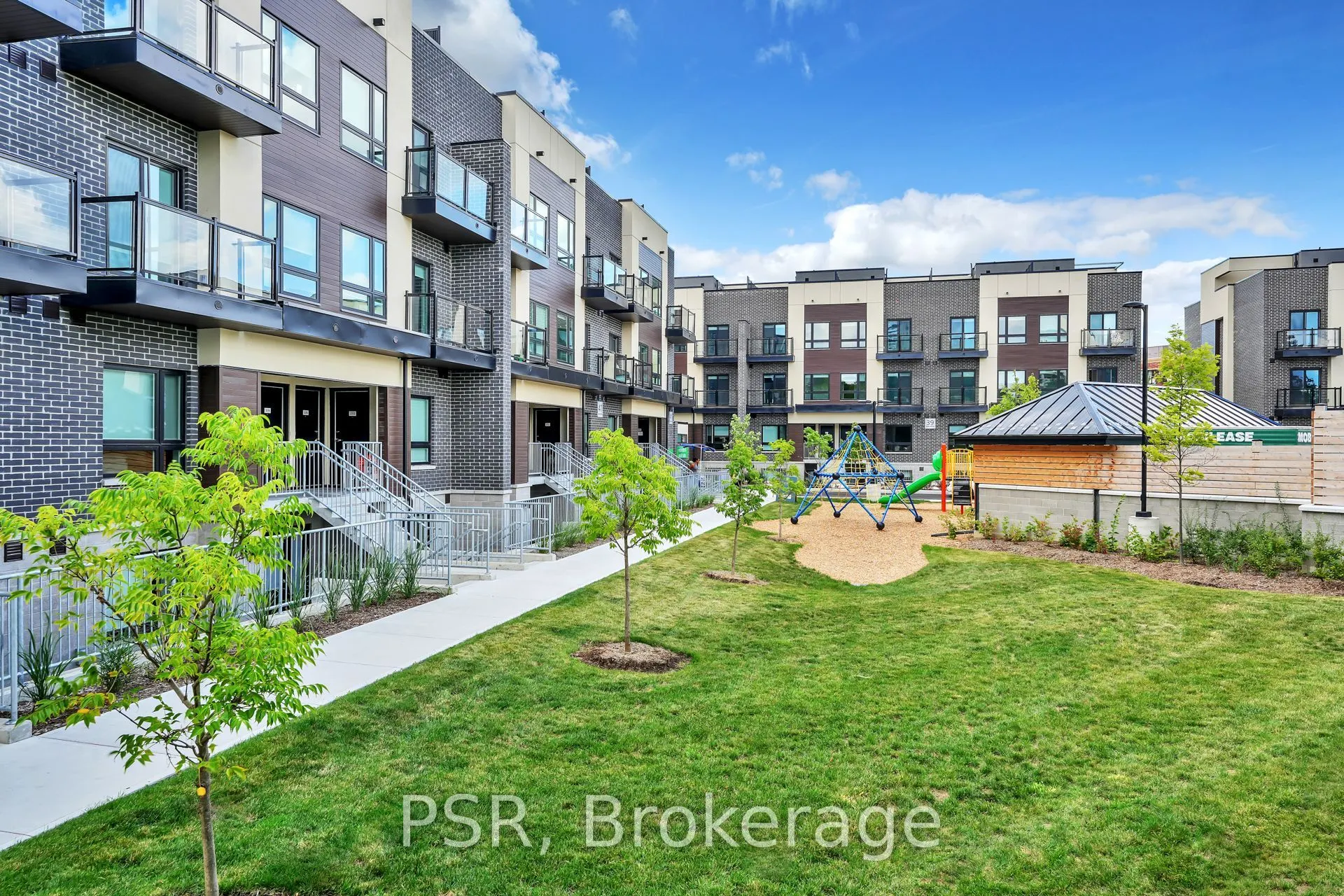 39 Danforth Road, #116