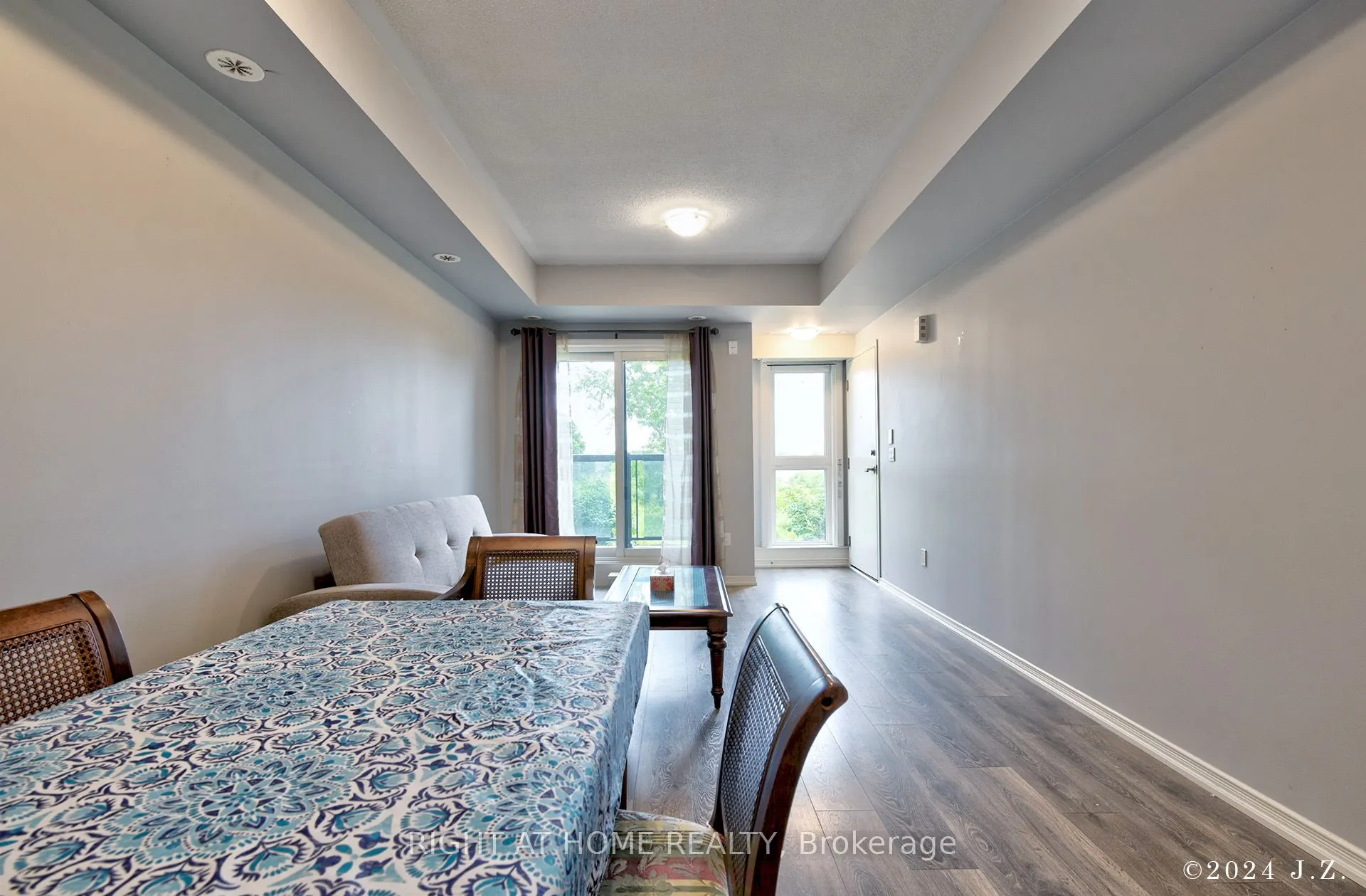 515 KINGBIRD Grove #233